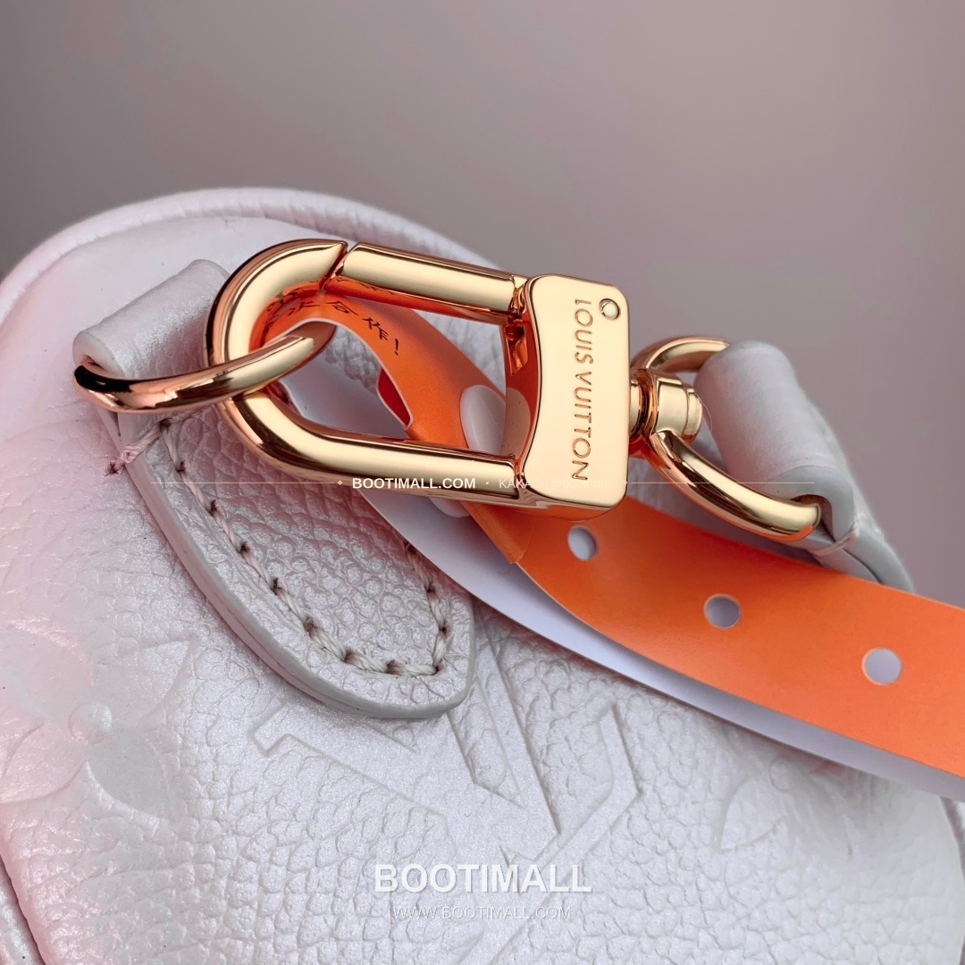 루이비통 나노 스피디 엠프렝트 쉬머리 레더 펄핑크 토트백 Louis Vuitton Nano Speedy Empreinte Shimmery Leather Pearl Pink Top Handle Bag M27107 16cm 6