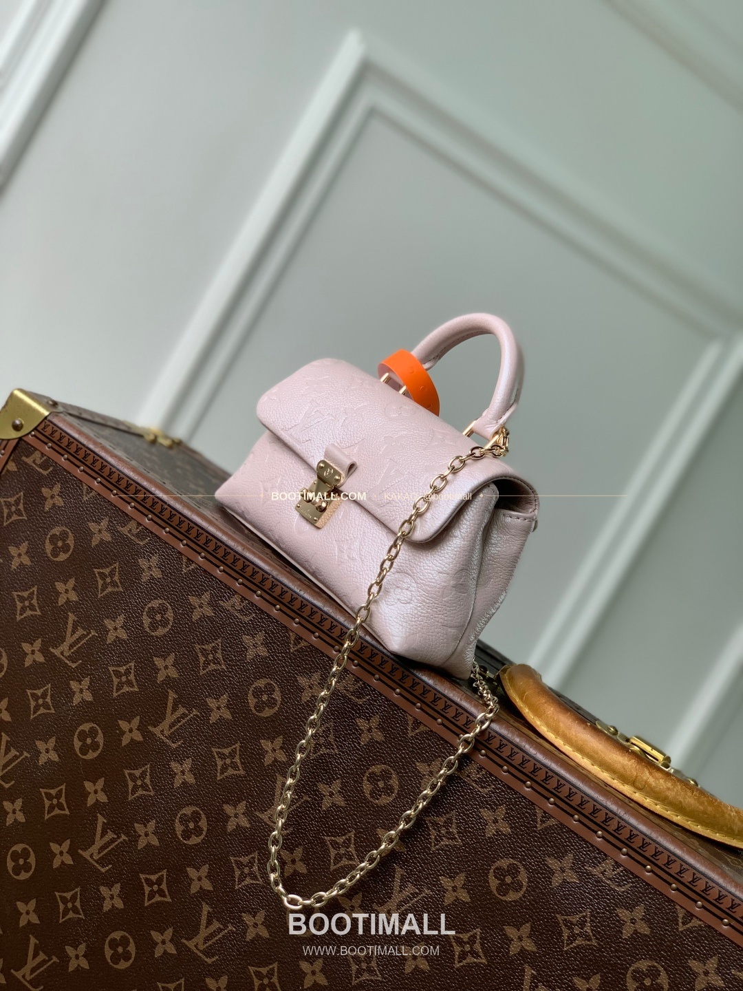 루이비통 나노 마들렌 엠프렝트 쉬머리 레더 S락 펄핑크 숄더백 Louis Vuitton Nano Madeleine Empreinte Shimmery Leather S-Lock Pearl Pink Shoulder Bag M27043 21cm 2