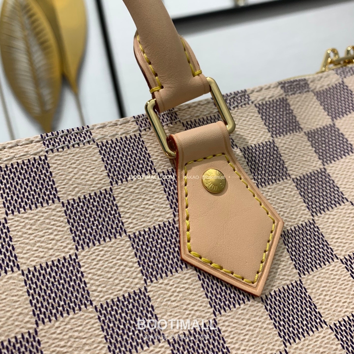 루이비통 스피디 35 다미에 아주르 캔버스 화이트 토트백 Louis Vuitton Speedy 35 Damier Azur Canvas White Top Handle Bag N41372 35cm 11