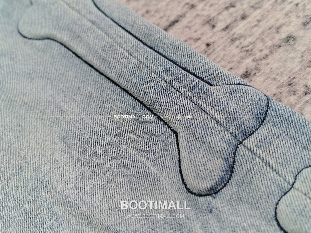 아미리 코튼 와이드핏 데님 팬츠 AMIRI Cotton Wide Fit Denim Pants PHM712000180 7