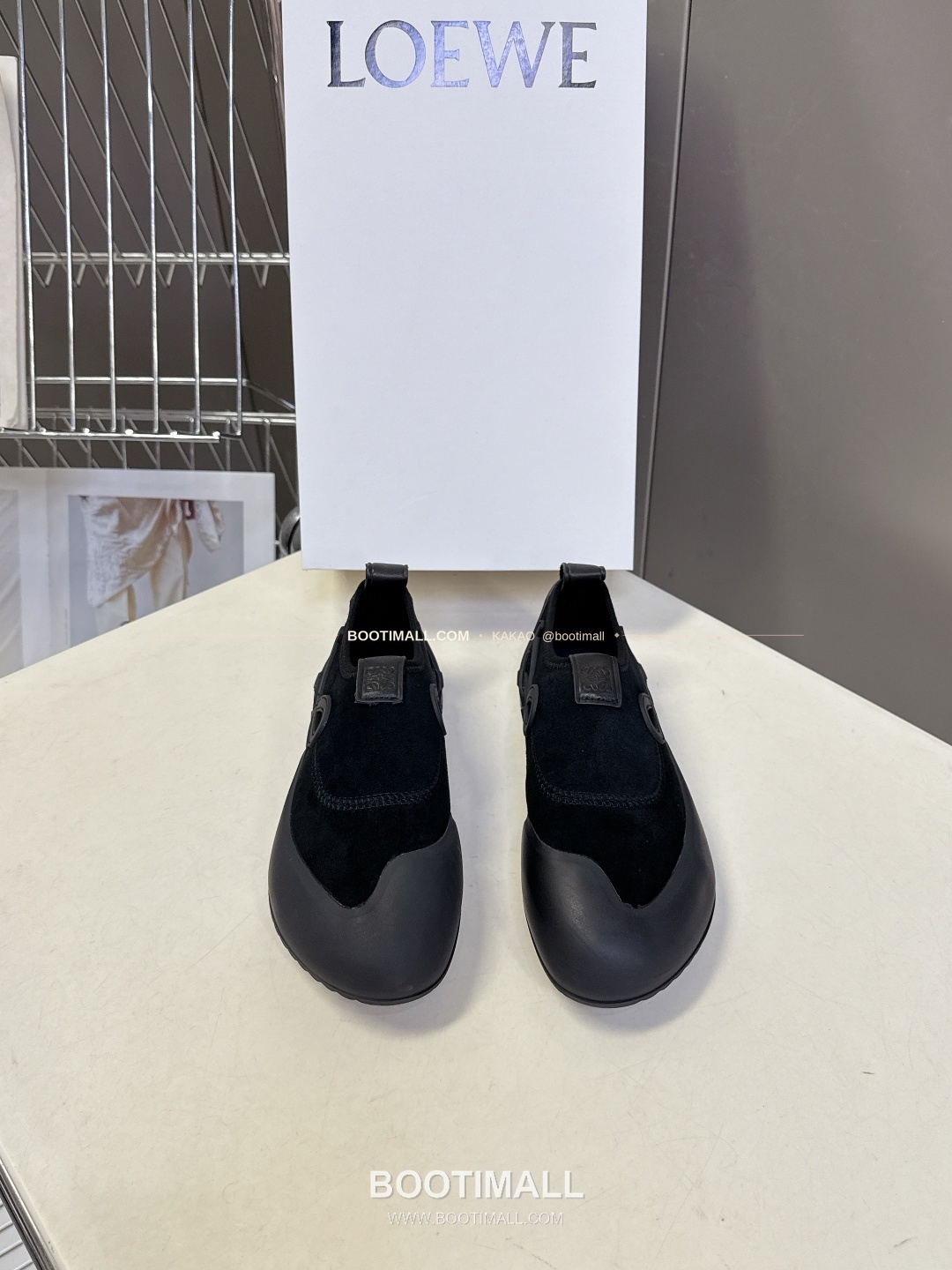 로에베 스웨이드 나일론 아나그램 러버솔 스니커즈 LOEWE Suede Nylon Anagram Rubber Sole Sneakers 1