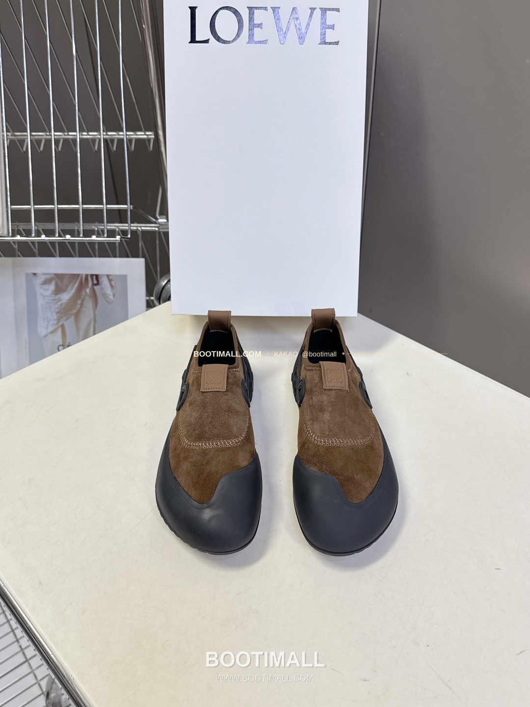 로에베 스웨이드 나일론 아나그램 러버솔 스니커즈 LOEWE Suede Nylon Anagram Rubber Sole Sneakers 1