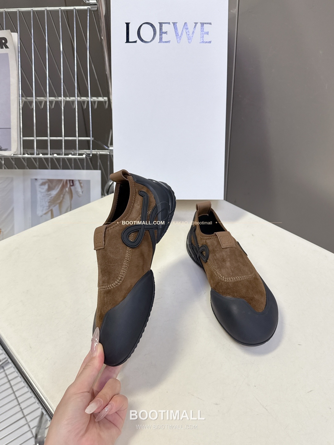 로에베 스웨이드 나일론 아나그램 러버솔 스니커즈 LOEWE Suede Nylon Anagram Rubber Sole Sneakers 4
