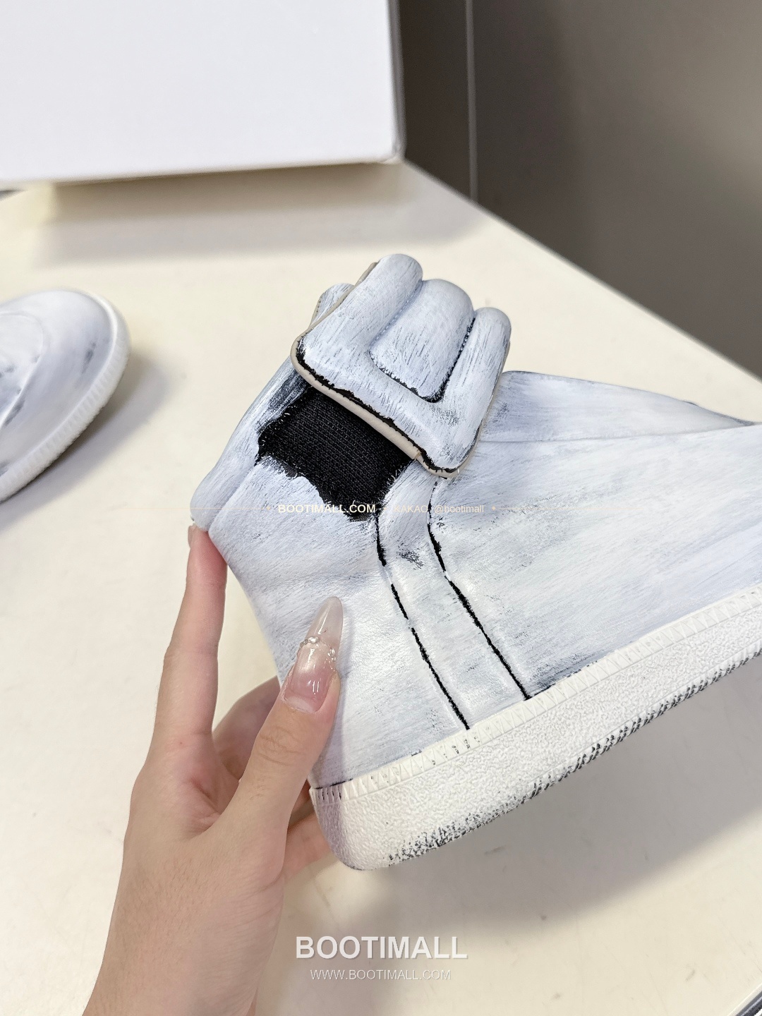 메종마르지엘라 퓨처 송아지가죽 히든밴드 하이탑 스니커즈 Maison Margiela Future Calfskin Hidden Band High-Top Sneakers 8