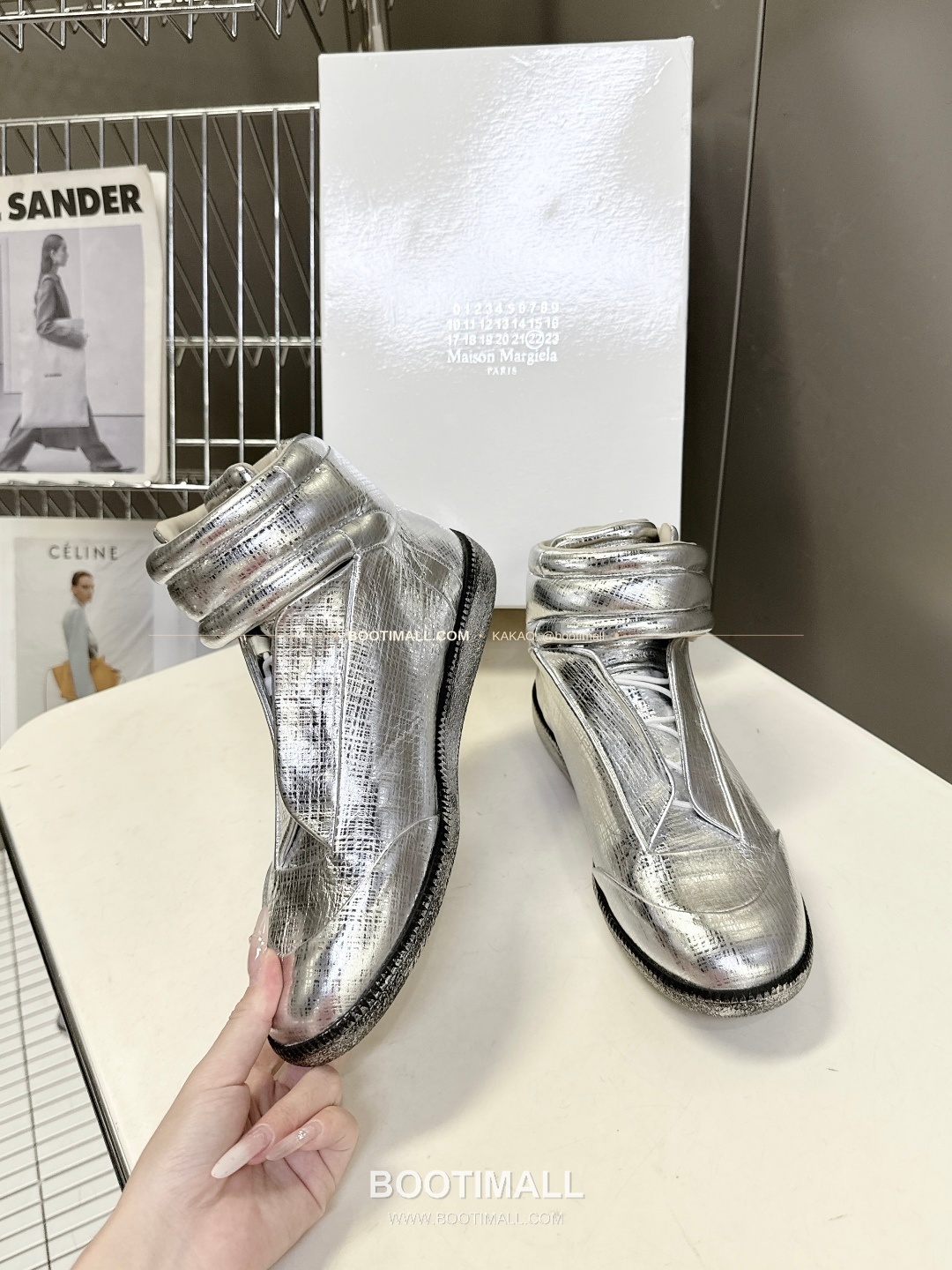메종마르지엘라 퓨처 송아지가죽 히든밴드 하이탑 스니커즈 Maison Margiela Future Calfskin Hidden Band High-Top Sneakers 4