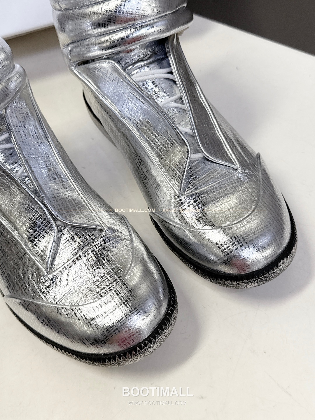 메종마르지엘라 퓨처 송아지가죽 히든밴드 하이탑 스니커즈 Maison Margiela Future Calfskin Hidden Band High-Top Sneakers 8