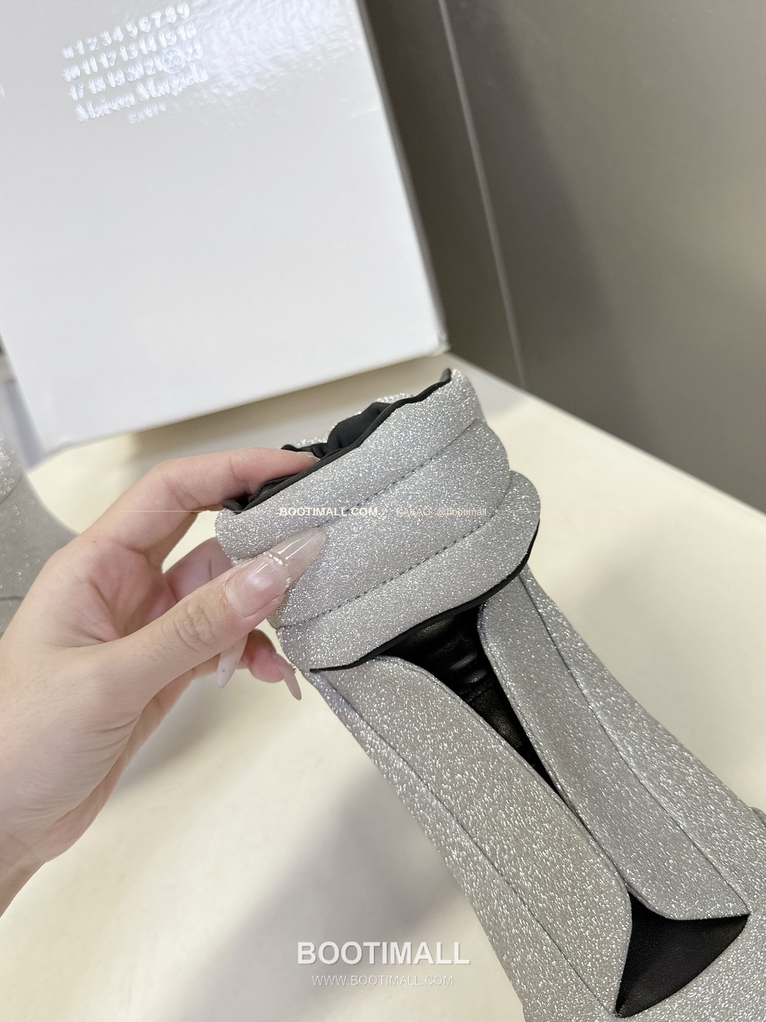 메종마르지엘라 퓨처 송아지가죽 히든밴드 하이탑 스니커즈 Maison Margiela Future Calfskin Hidden Band High-Top Sneakers 8