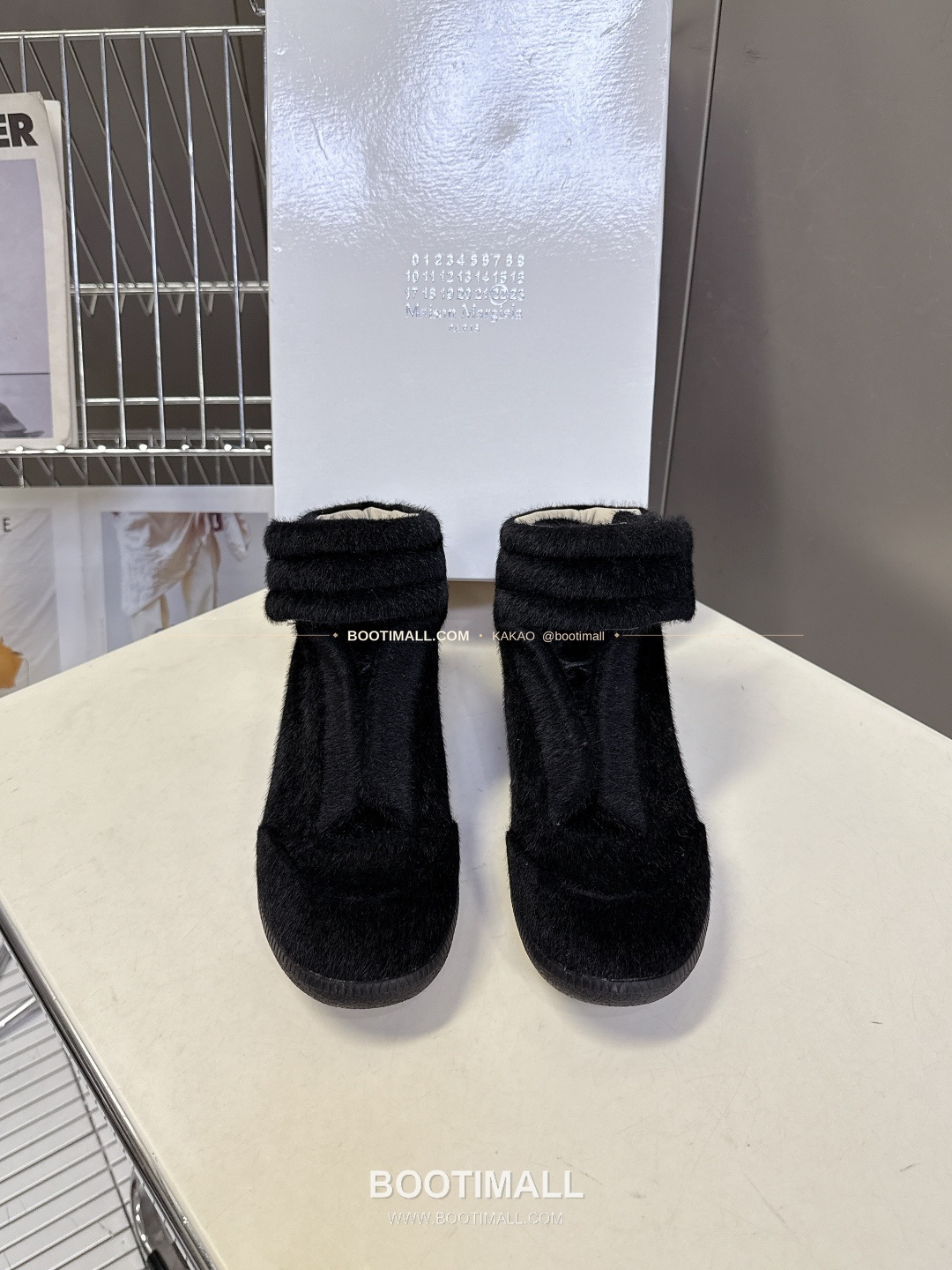 메종마르지엘라 퓨처 송아지가죽 히든밴드 하이탑 스니커즈 Maison Margiela Future Calfskin Hidden Band High-Top Sneakers 1