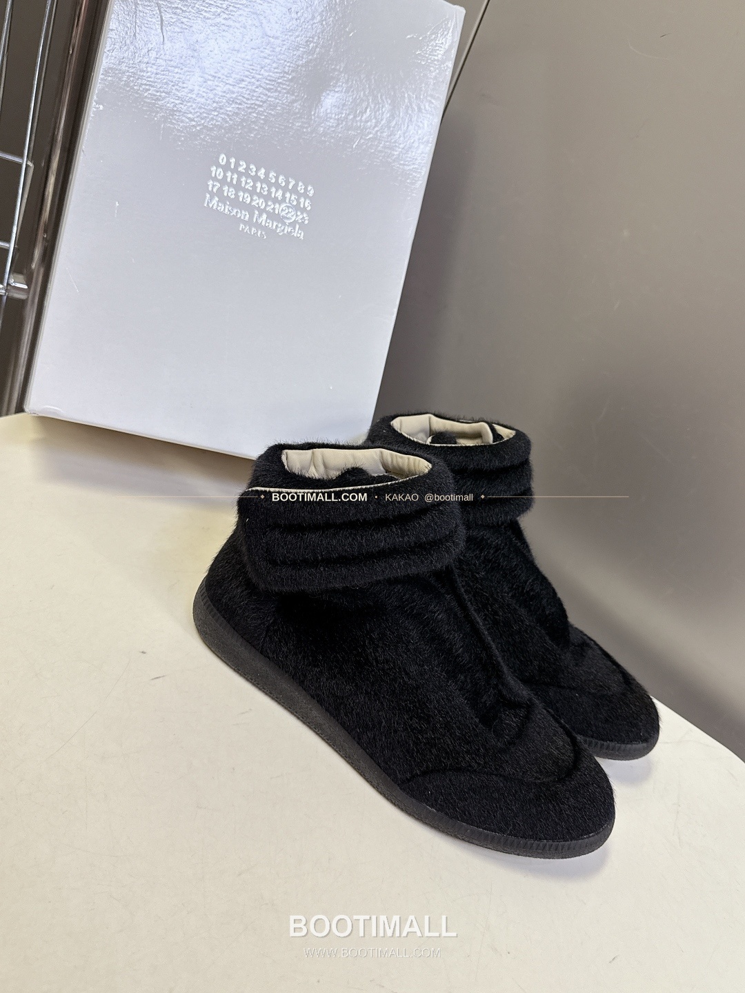 메종마르지엘라 퓨처 송아지가죽 히든밴드 하이탑 스니커즈 Maison Margiela Future Calfskin Hidden Band High-Top Sneakers 2