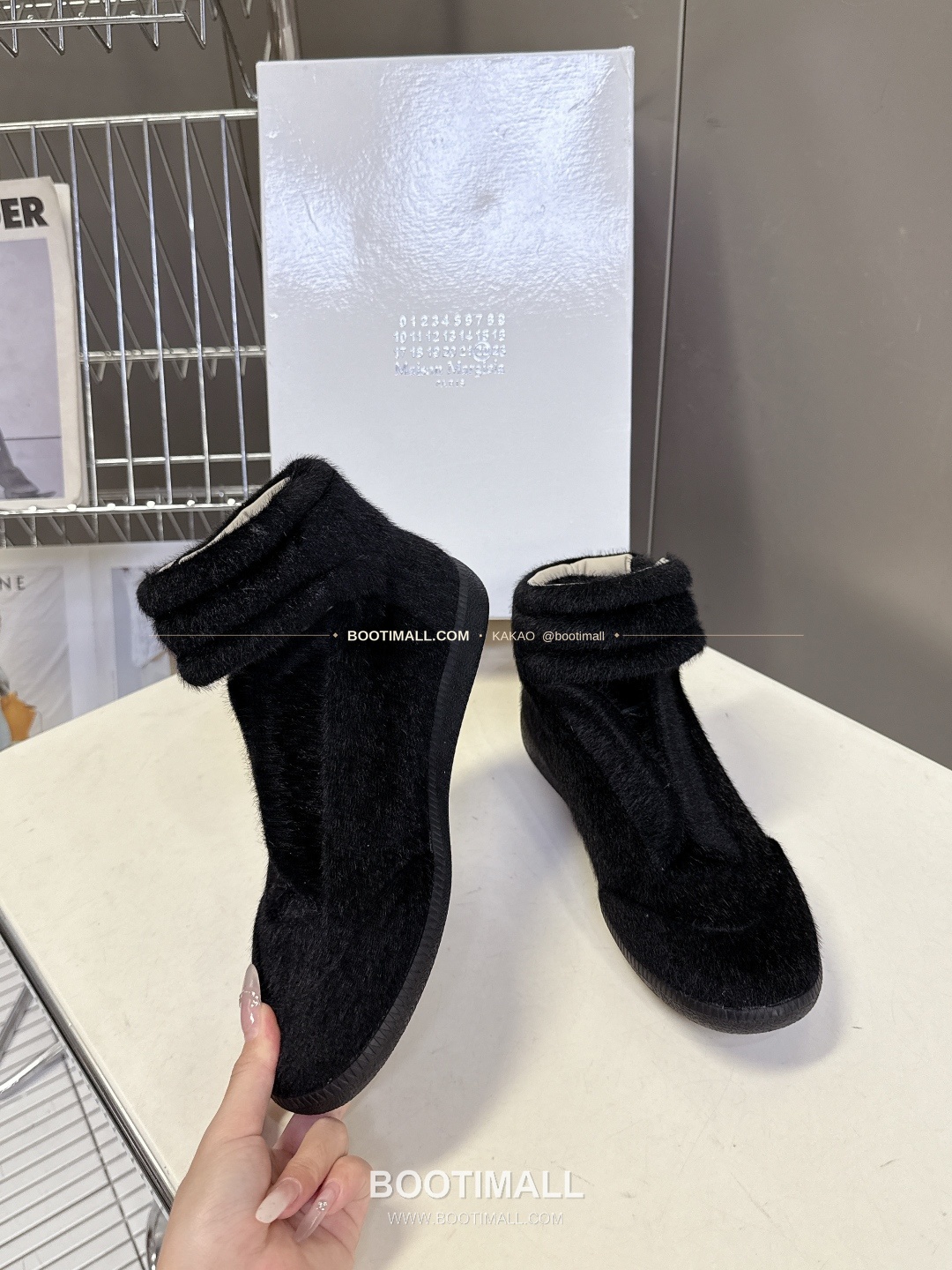 메종마르지엘라 퓨처 송아지가죽 히든밴드 하이탑 스니커즈 Maison Margiela Future Calfskin Hidden Band High-Top Sneakers 4