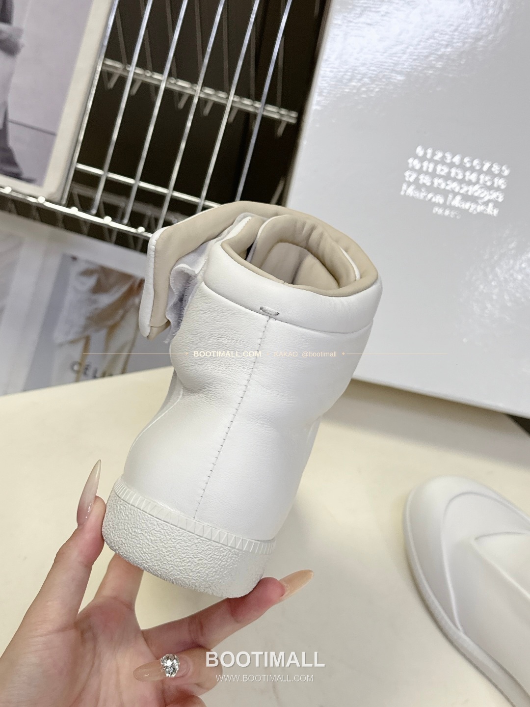 메종마르지엘라 퓨처 송아지가죽 히든밴드 하이탑 스니커즈 Maison Margiela Future Calfskin Hidden Band High-Top Sneakers 9