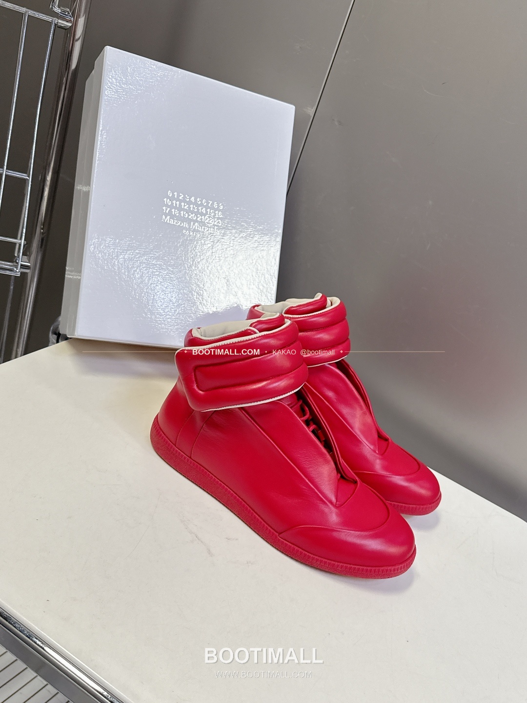 메종마르지엘라 퓨처 송아지가죽 히든밴드 하이탑 스니커즈 Maison Margiela Future Calfskin Hidden Band High-Top Sneakers 2