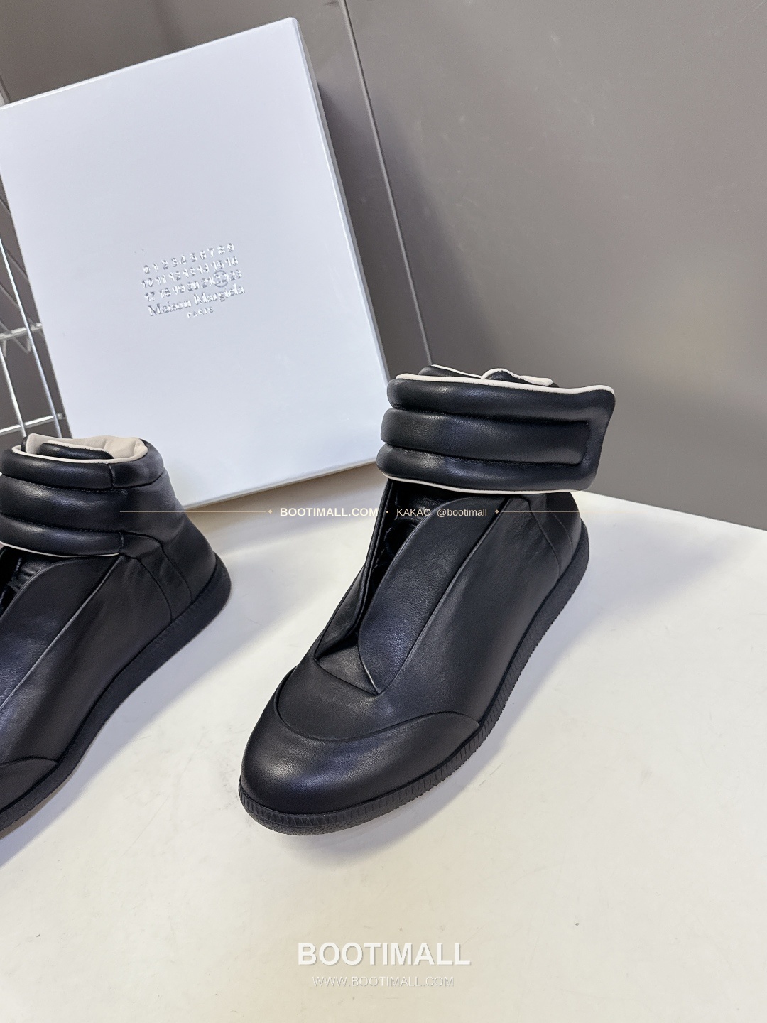 메종마르지엘라 퓨처 송아지가죽 히든밴드 하이탑 스니커즈 Maison Margiela Future Calfskin Hidden Band High-Top Sneakers 3