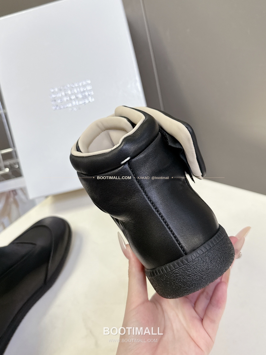 메종마르지엘라 퓨처 송아지가죽 히든밴드 하이탑 스니커즈 Maison Margiela Future Calfskin Hidden Band High-Top Sneakers 9