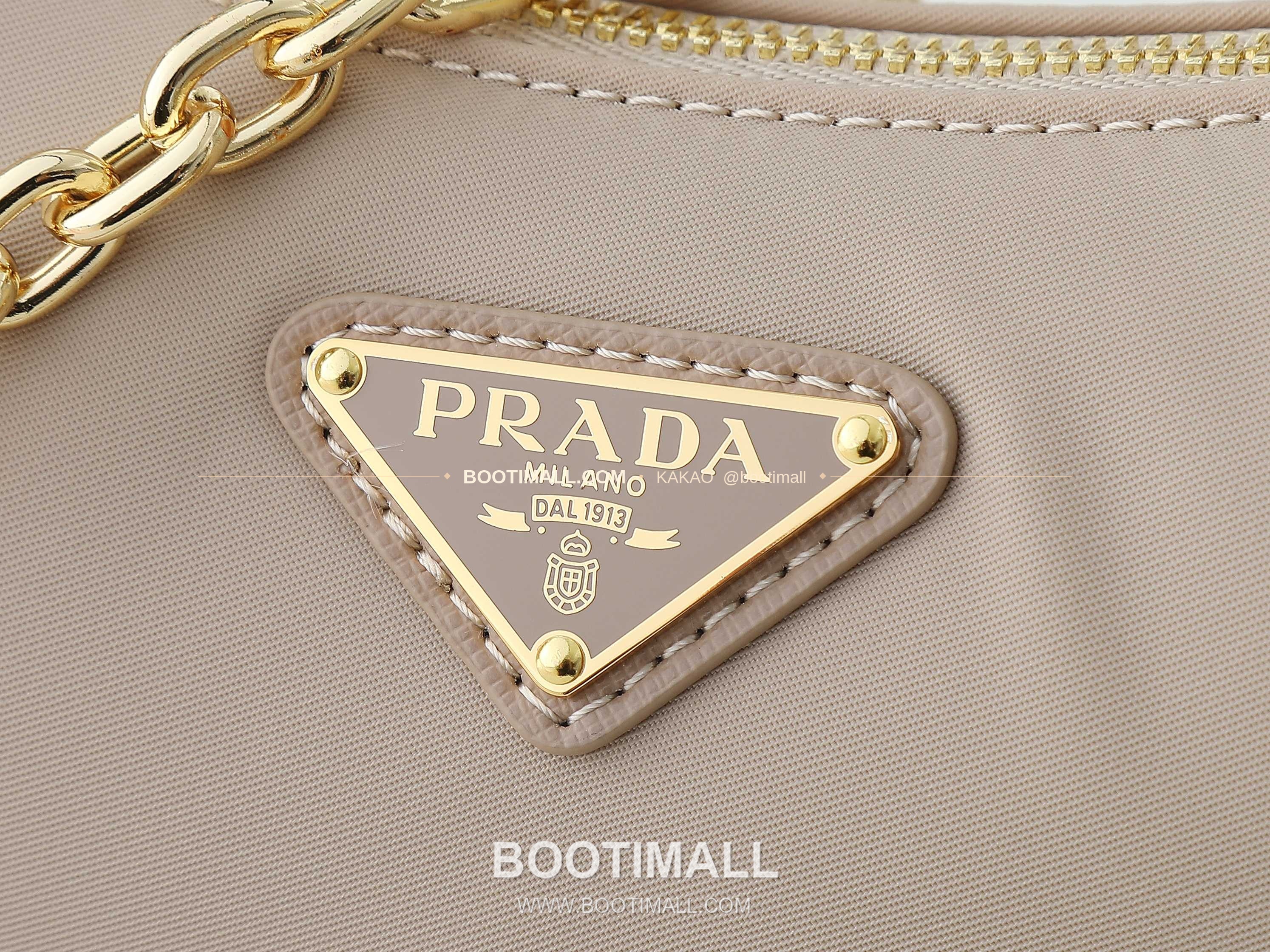 프라다 Re-Nylon 체인 하프문 숄더백 Prada Re-Nylon Chain Half Moon Shoulder Bag 1BH222 30cm 12