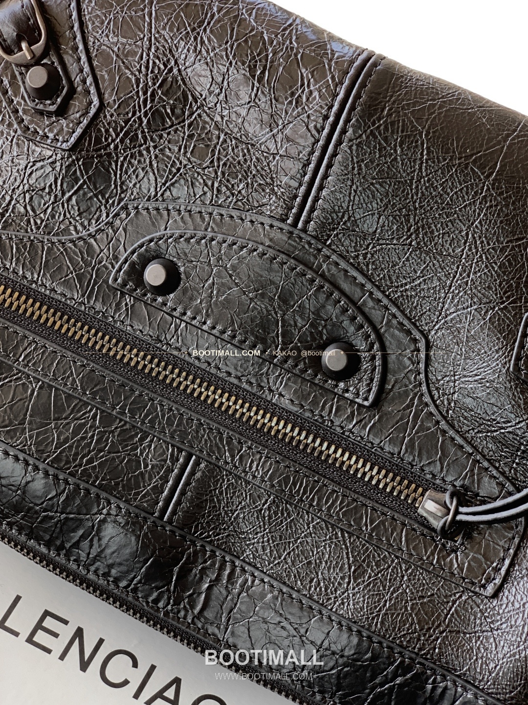 발렌시아가 25FW 램스킨 태슬 모토 토트백 Balenciaga 25FW Lambskin Tassel Moto Tote Bag 2026 29cm 5