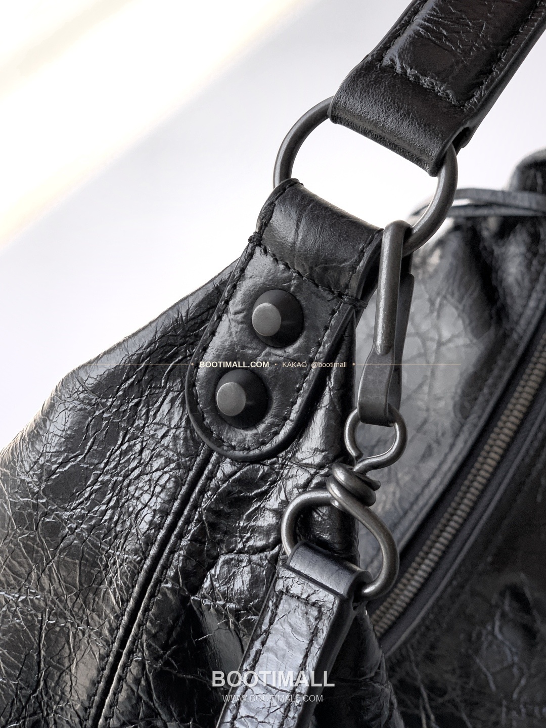 발렌시아가 르시티 레더 태슬 호보 숄더백 Balenciaga Le City Leather Tassel Hobo Shoulder Bag 2029 37cm 6