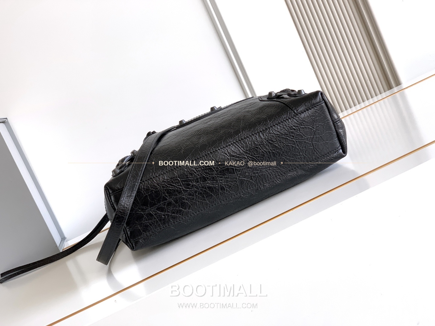 발렌시아가 르시티 레더 태슬 호보 숄더백 Balenciaga Le City Leather Tassel Hobo Shoulder Bag 2029 28cm 4