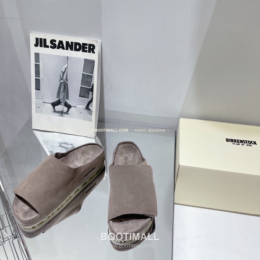 피어오브갓 버켄스탁 스웨이드 더블스트랩 코르크 풋베드 슬리퍼 Fear of God Birkenstock Suede Double Strap Cork Footbed Sandals 3