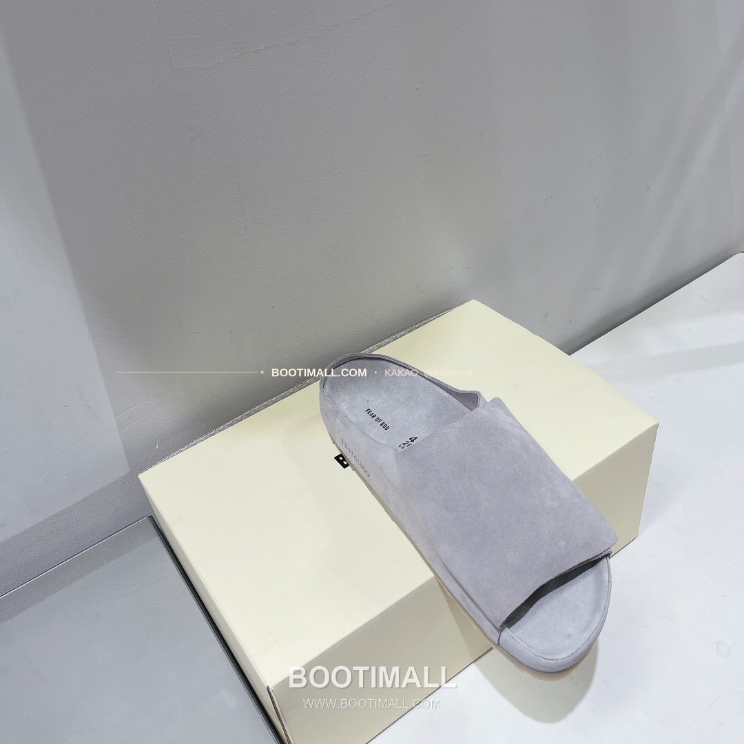 피어오브갓 버켄스탁 스웨이드 더블스트랩 코르크 풋베드 슬리퍼 Fear of God Birkenstock Suede Double Strap Cork Footbed Sandals 4