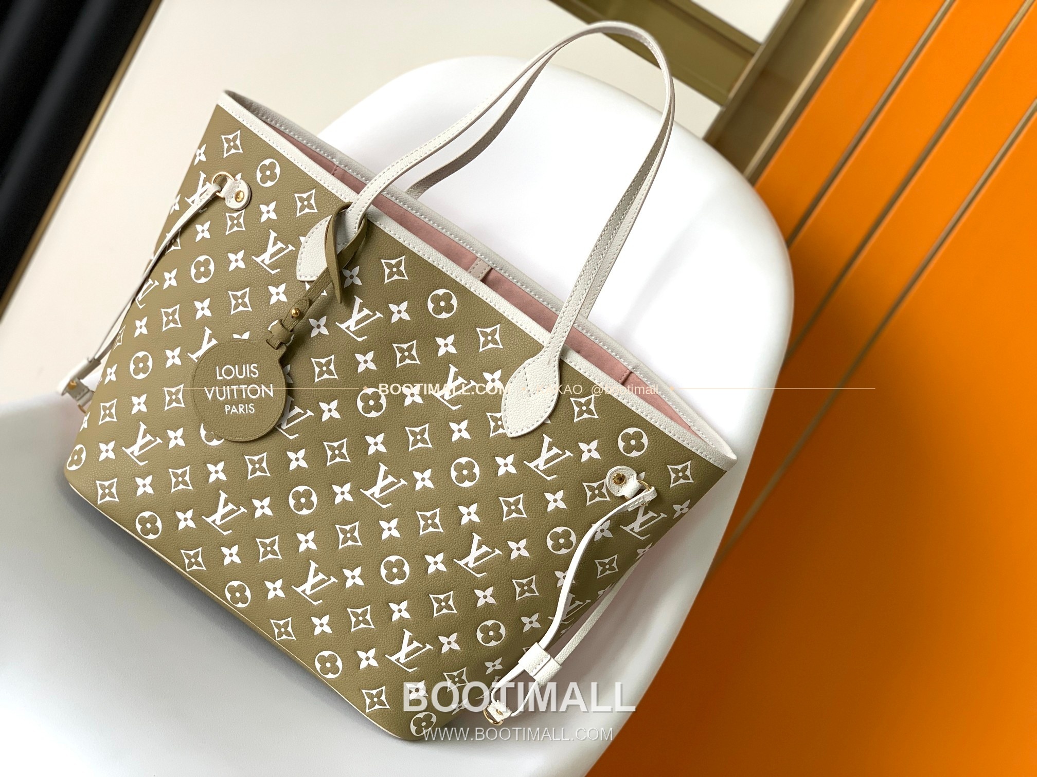 루이비통 모노그램 앙프렝뜨 레더 네버풀 MM 토트백 Louis Vuitton Monogram Empreinte Leather Neverfull MM Tote Bag M46102 31cm 1