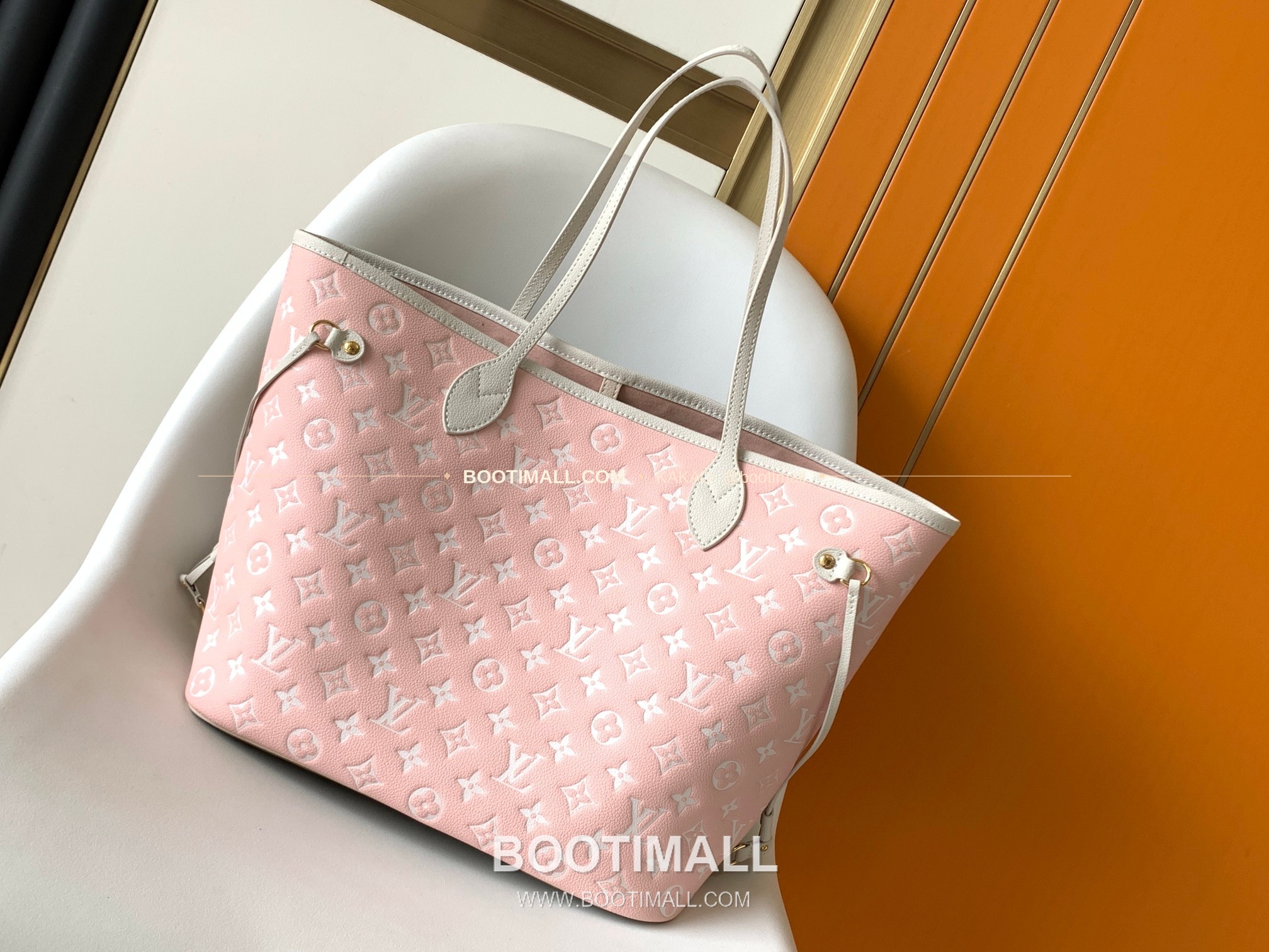 루이비통 모노그램 앙프렝뜨 레더 네버풀 MM 토트백 Louis Vuitton Monogram Empreinte Leather Neverfull MM Tote Bag M46102 31cm 3