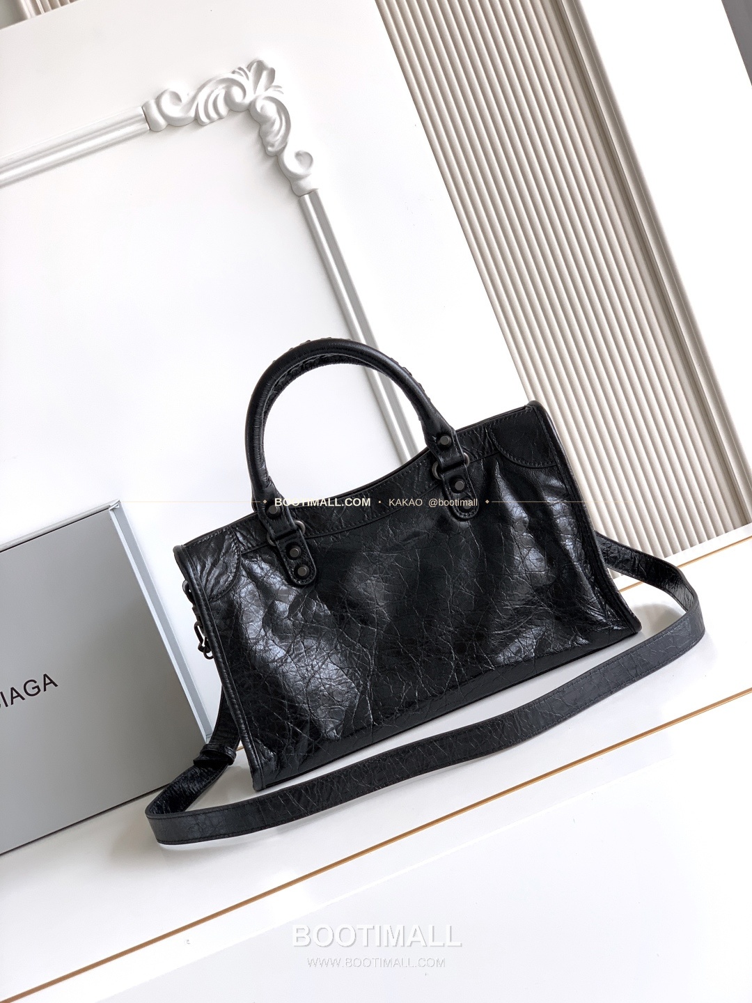 발렌시아가 르시티 레더 태슬 모토 숄더백 Balenciaga Le City Leather Tassel Moto Shoulder Bag 2022 30cm 3