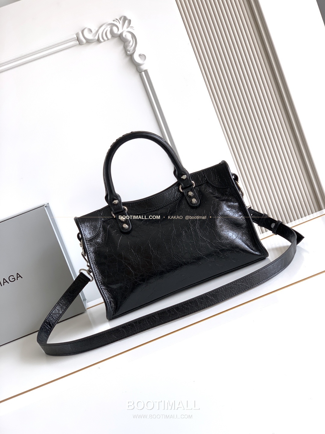발렌시아가 르시티 레더 태슬 모토 숄더백 Balenciaga Le City Leather Tassel Moto Shoulder Bag 2022 30cm 3