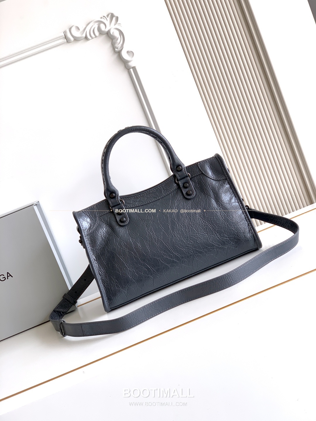 발렌시아가 르시티 레더 태슬 모토 숄더백 Balenciaga Le City Leather Tassel Moto Shoulder Bag 2022 30cm 3