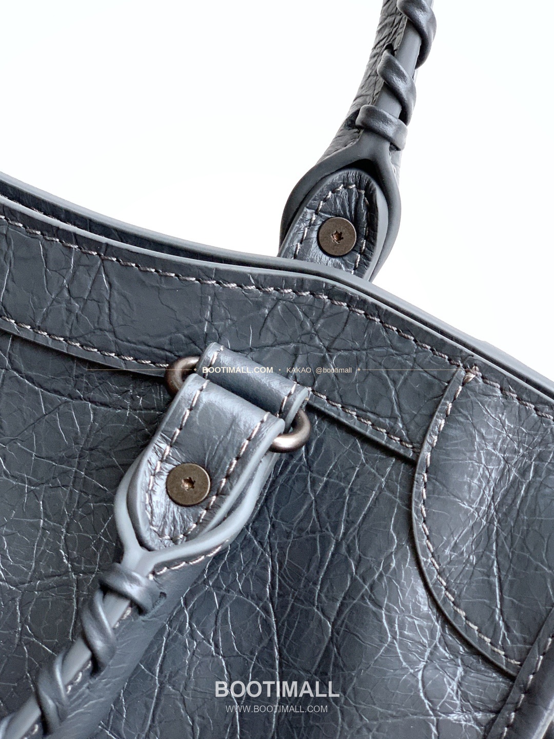 발렌시아가 르시티 레더 태슬 모토 숄더백 Balenciaga Le City Leather Tassel Moto Shoulder Bag 2022 30cm 7