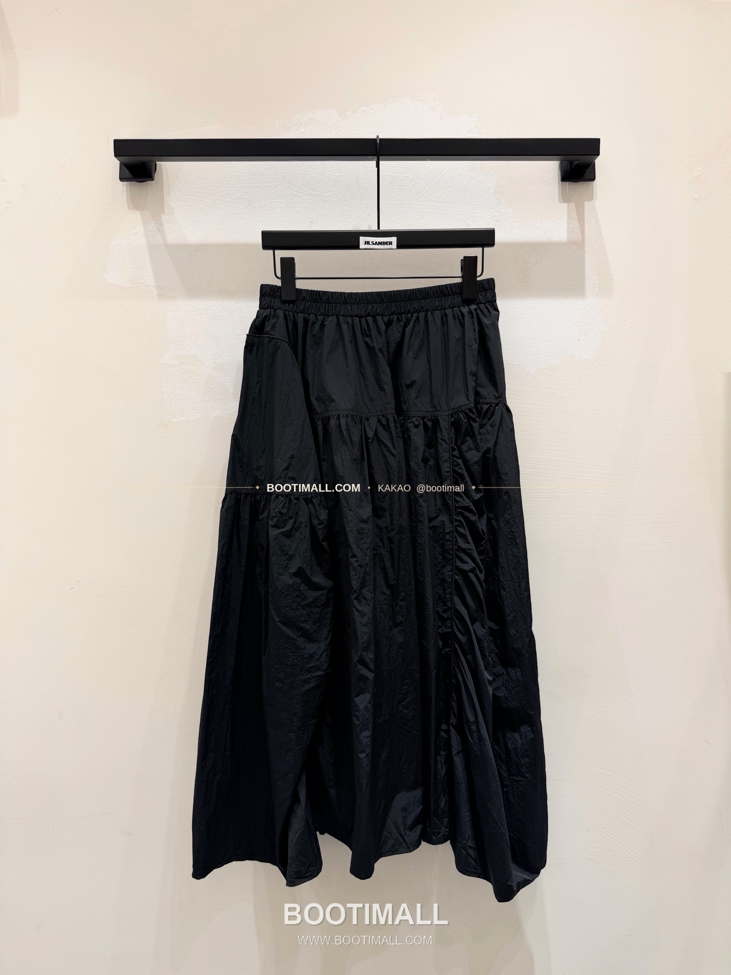 질샌더 2026 하이웨이스트 A라인 미디 스커트 Jil Sander 2026 High Waist A-Line Midi Skirt 4