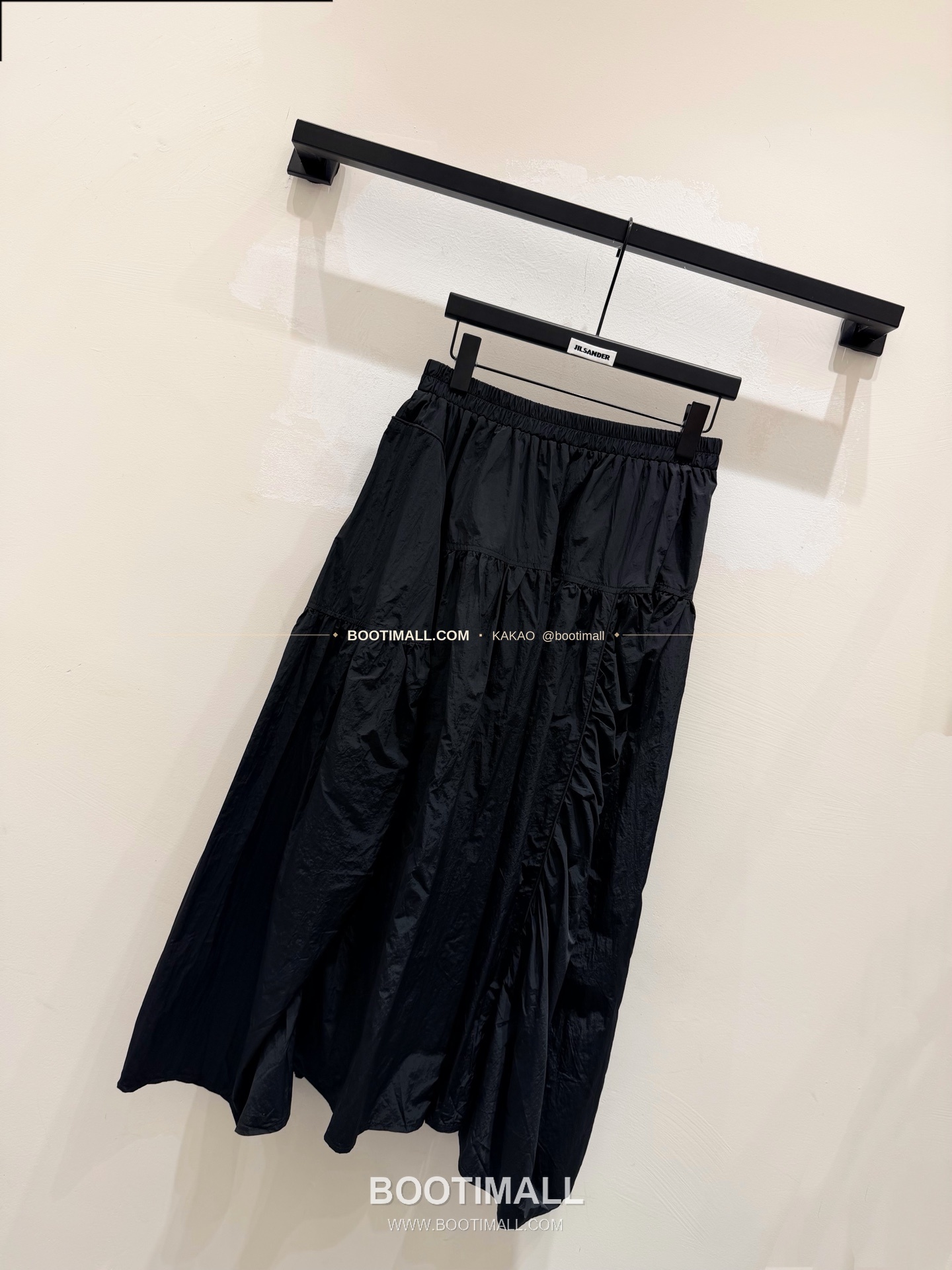 질샌더 2026 하이웨이스트 A라인 미디 스커트 Jil Sander 2026 High Waist A-Line Midi Skirt 5