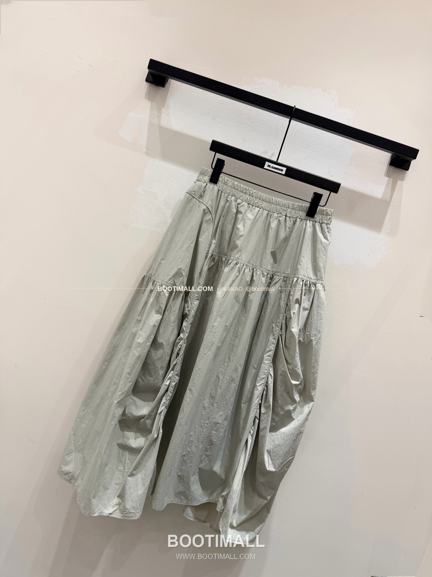 질샌더 2026 하이웨이스트 A라인 미디 스커트 Jil Sander 2026 High Waist A-Line Midi Skirt 5