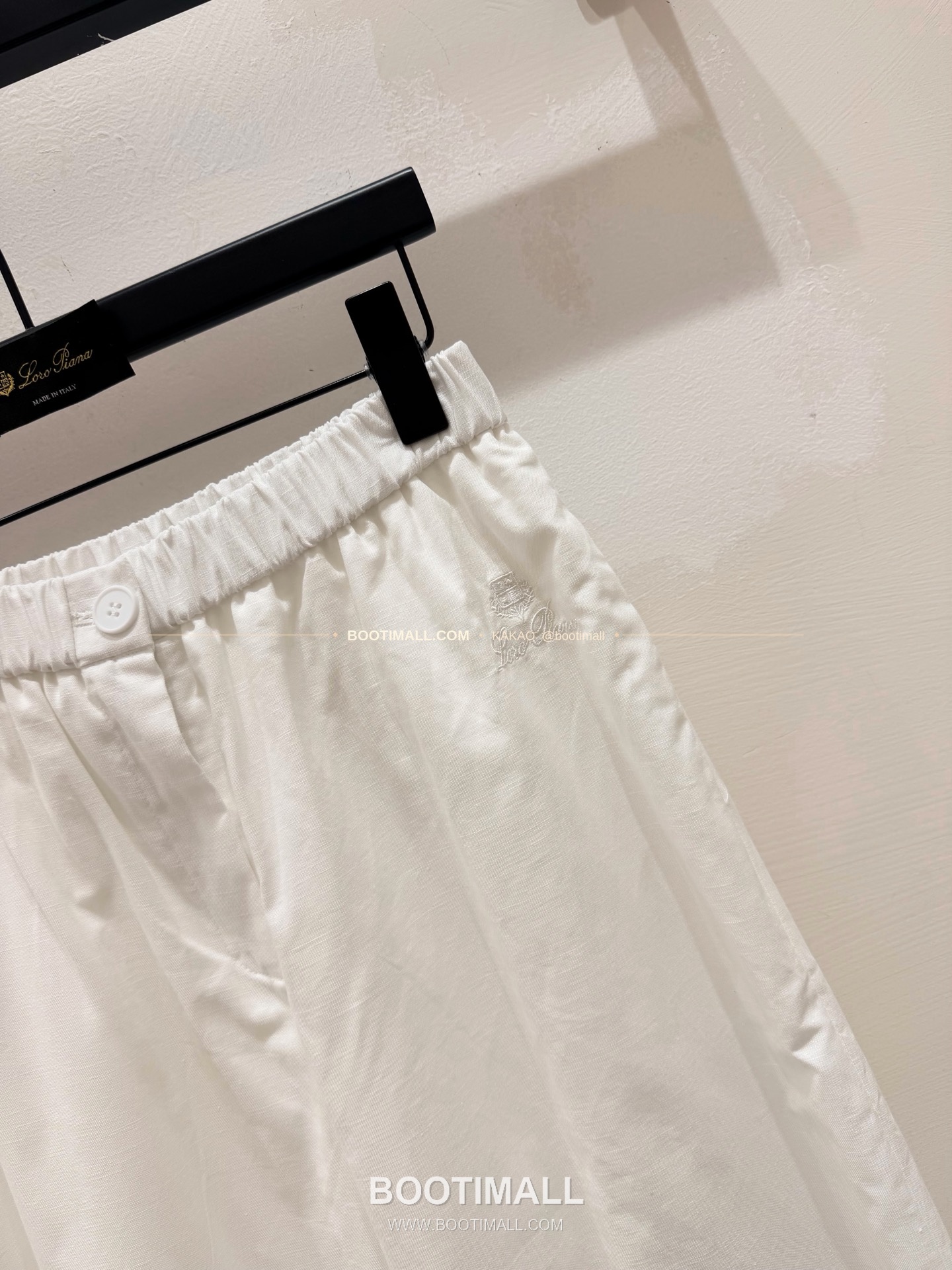로로피아나 2026SS 코튼린넨 자수 루즈핏 스트레이트 팬츠 Loro Piana 2026 SS Cotton Linen Embroidered Loose Fit Straight Pants 13