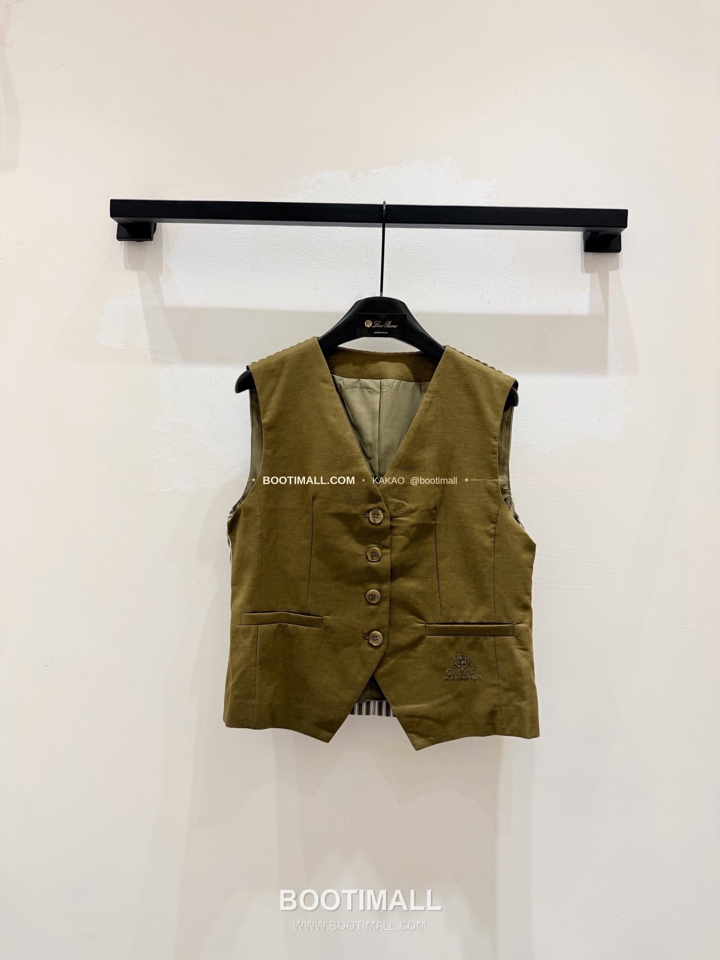 로로피아나 2026SS 코튼린넨 스트라이프 패치 레귤러핏 베스트 Loro Piana 2026 SS Cotton Linen Stripe Patch Regular Fit Vest 1