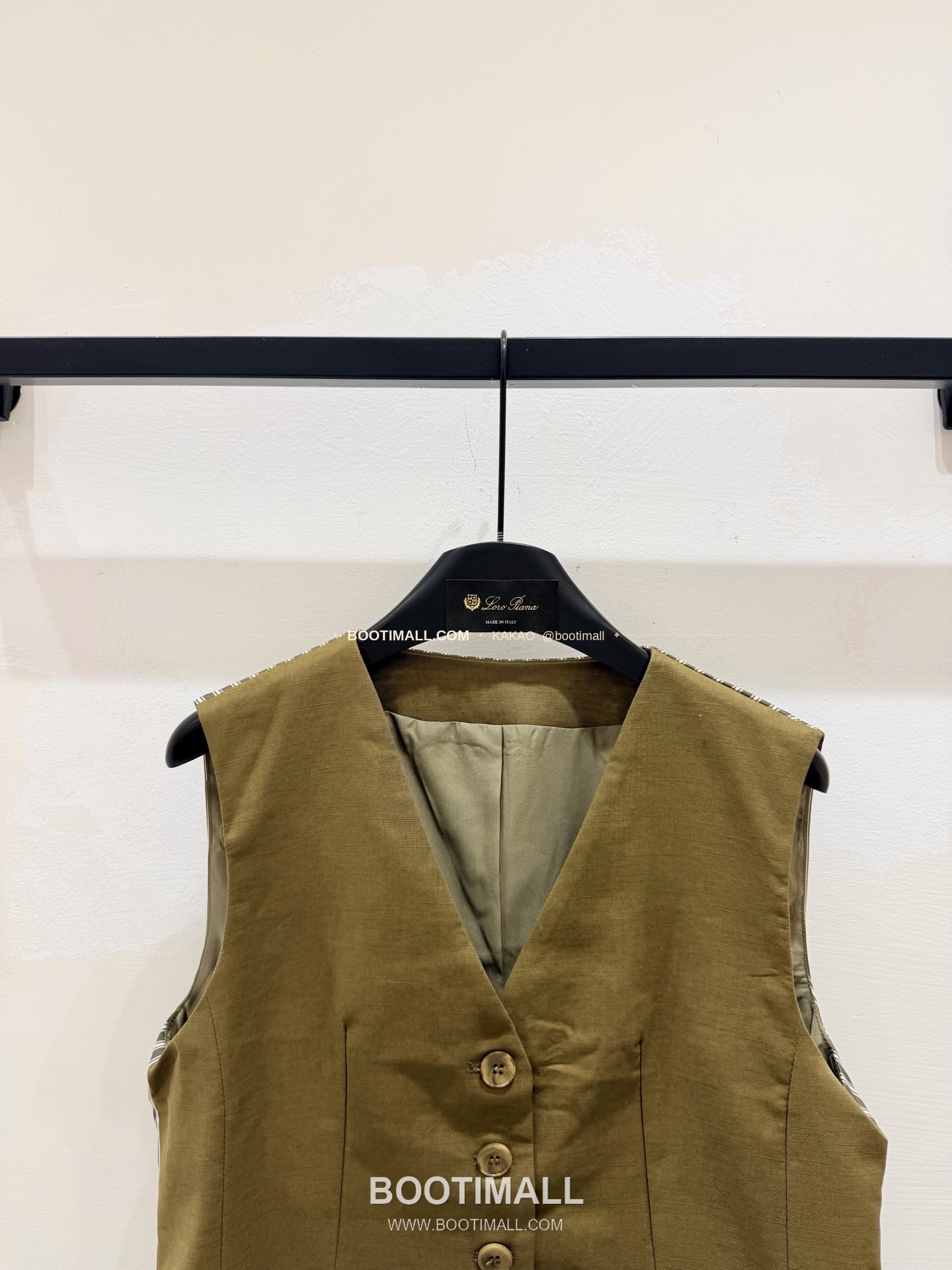 로로피아나 2026SS 코튼린넨 스트라이프 패치 레귤러핏 베스트 Loro Piana 2026 SS Cotton Linen Stripe Patch Regular Fit Vest 3