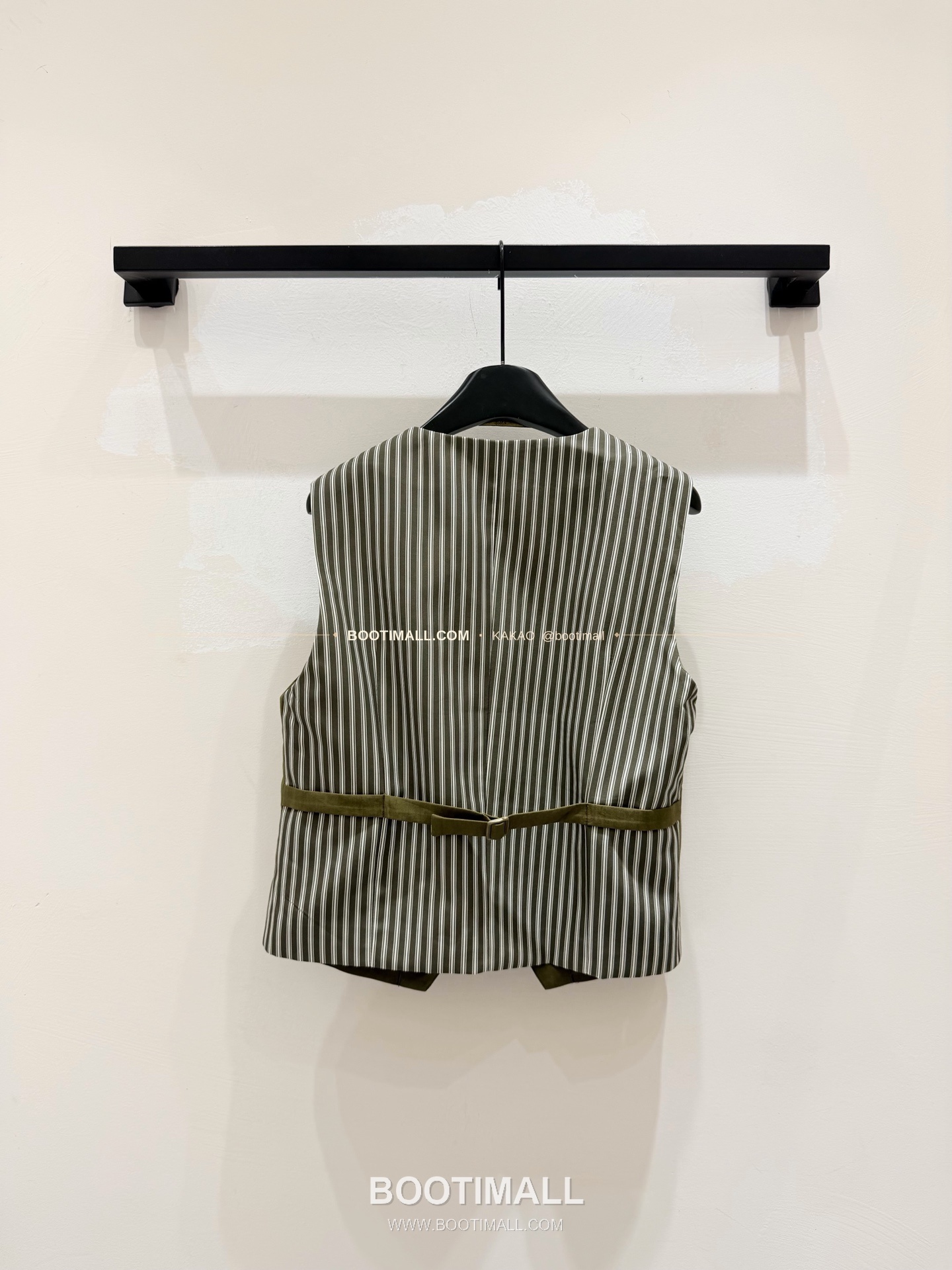 로로피아나 2026SS 코튼린넨 스트라이프 패치 레귤러핏 베스트 Loro Piana 2026 SS Cotton Linen Stripe Patch Regular Fit Vest 5