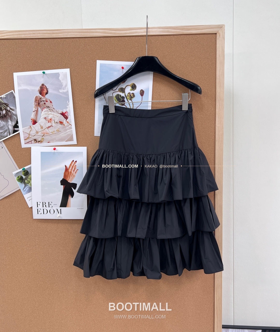 발렌티노 2026SS 티어드 플레어 하이웨이스트 미디 스커트 Valentino 2026 SS Tiered Flare High Waist Midi Skirt 10