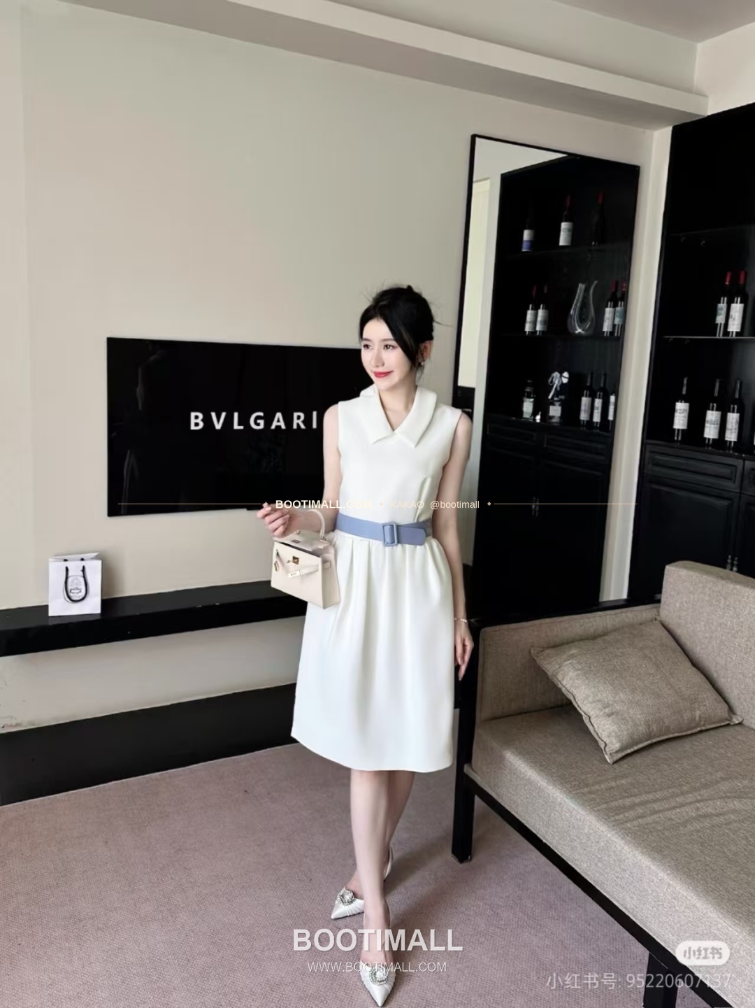 셀린느 2026SS 벨티드 슬리브리스 플레어 미디 원피스 화이트 Celine 2026 SS Belted Sleeveless Flare Midi Dress White 1
