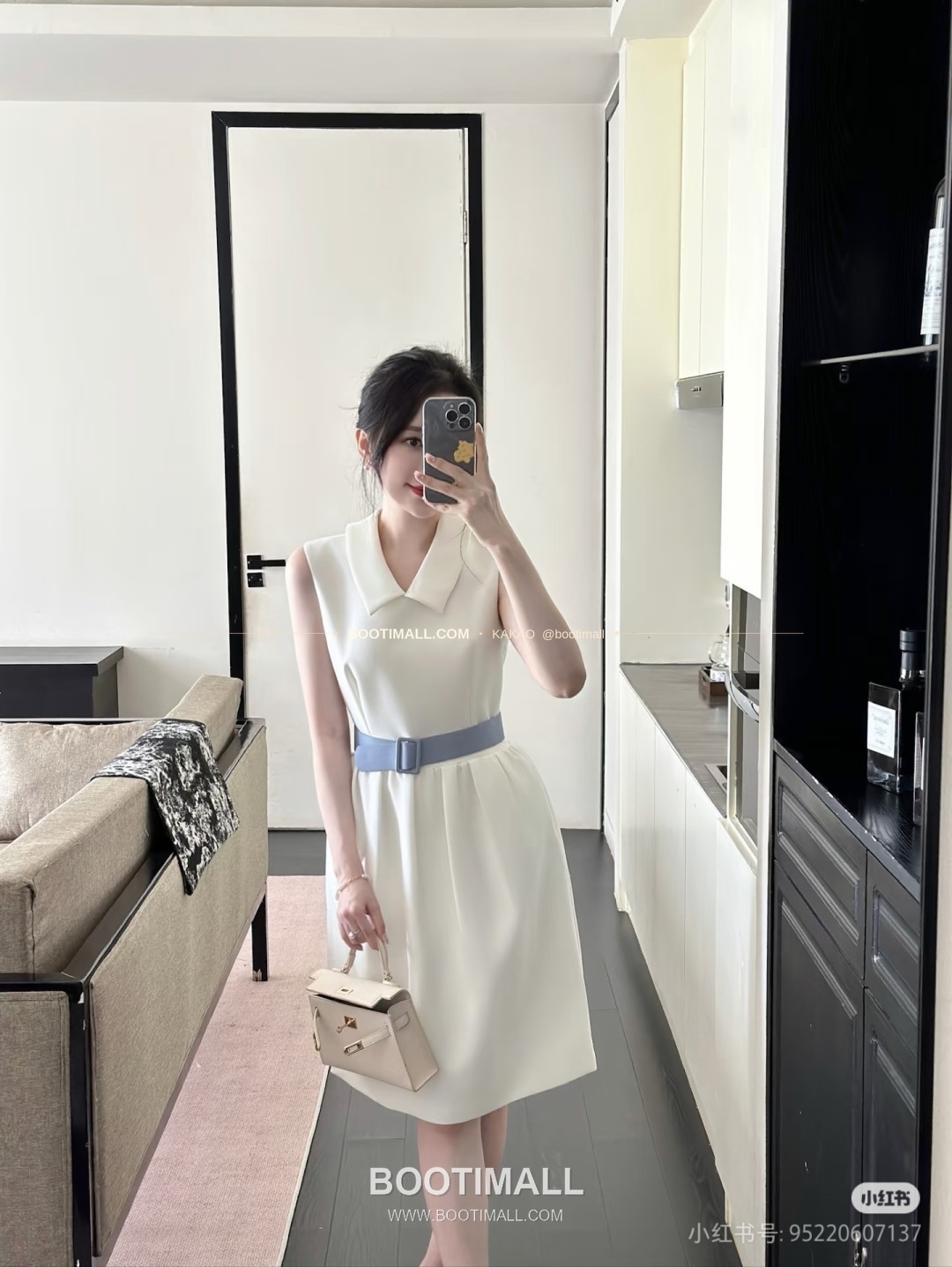 셀린느 2026SS 벨티드 슬리브리스 플레어 미디 원피스 화이트 Celine 2026 SS Belted Sleeveless Flare Midi Dress White 4