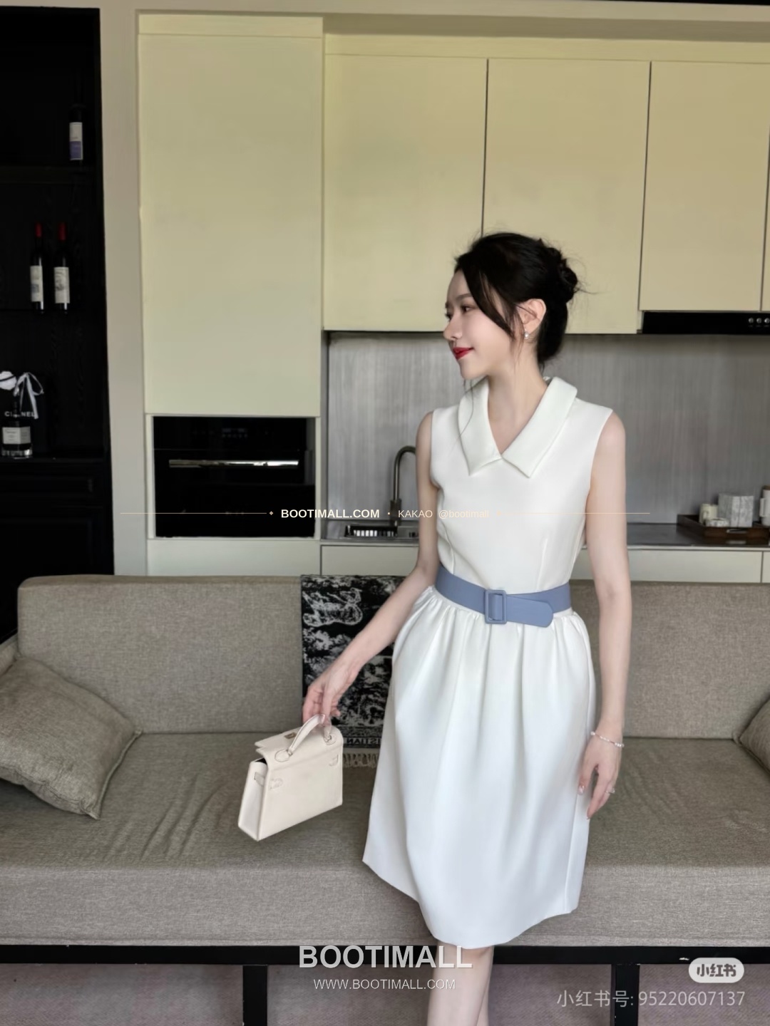 셀린느 2026SS 벨티드 슬리브리스 플레어 미디 원피스 화이트 Celine 2026 SS Belted Sleeveless Flare Midi Dress White 7