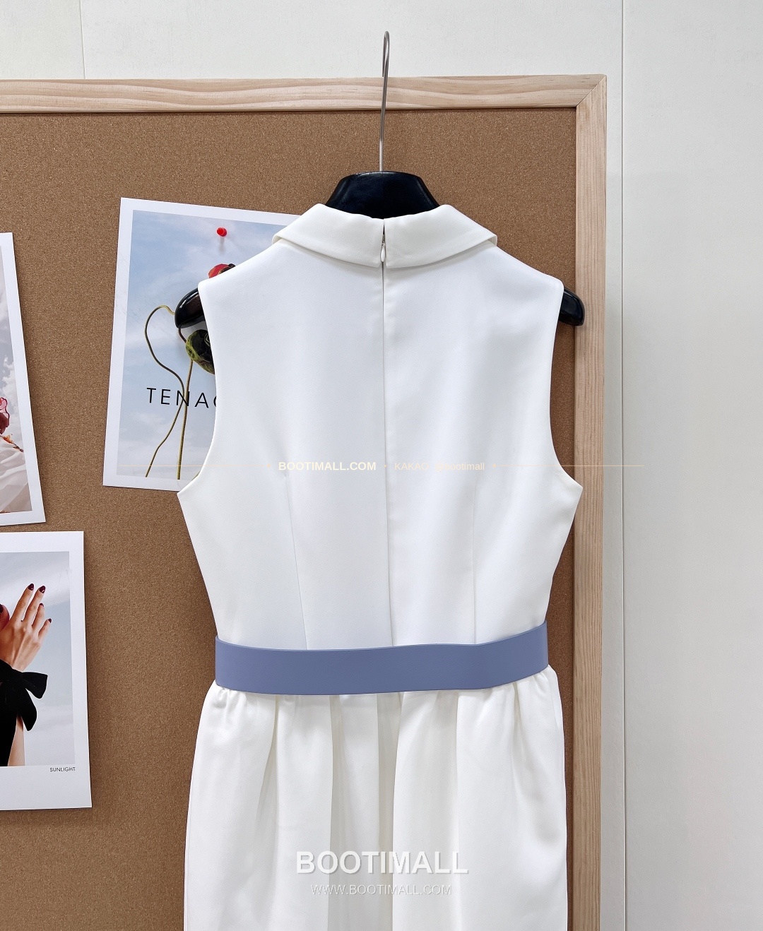 셀린느 2026SS 벨티드 슬리브리스 플레어 미디 원피스 화이트 Celine 2026 SS Belted Sleeveless Flare Midi Dress White 19