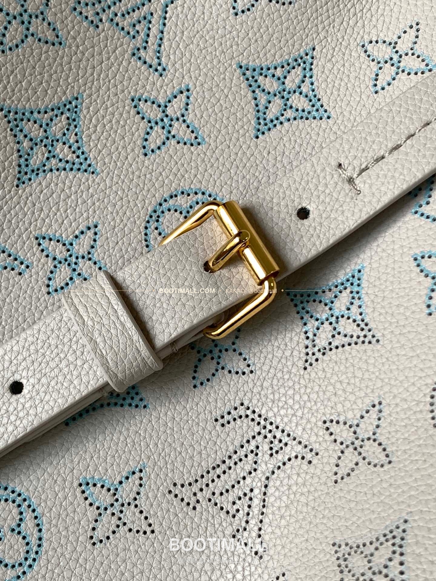 루이비통 벨라 펀칭 레더 그라데이션 토트백 Louis Vuitton Bella Perforated Leather Degrade Tote Bag M12127 32cm 7