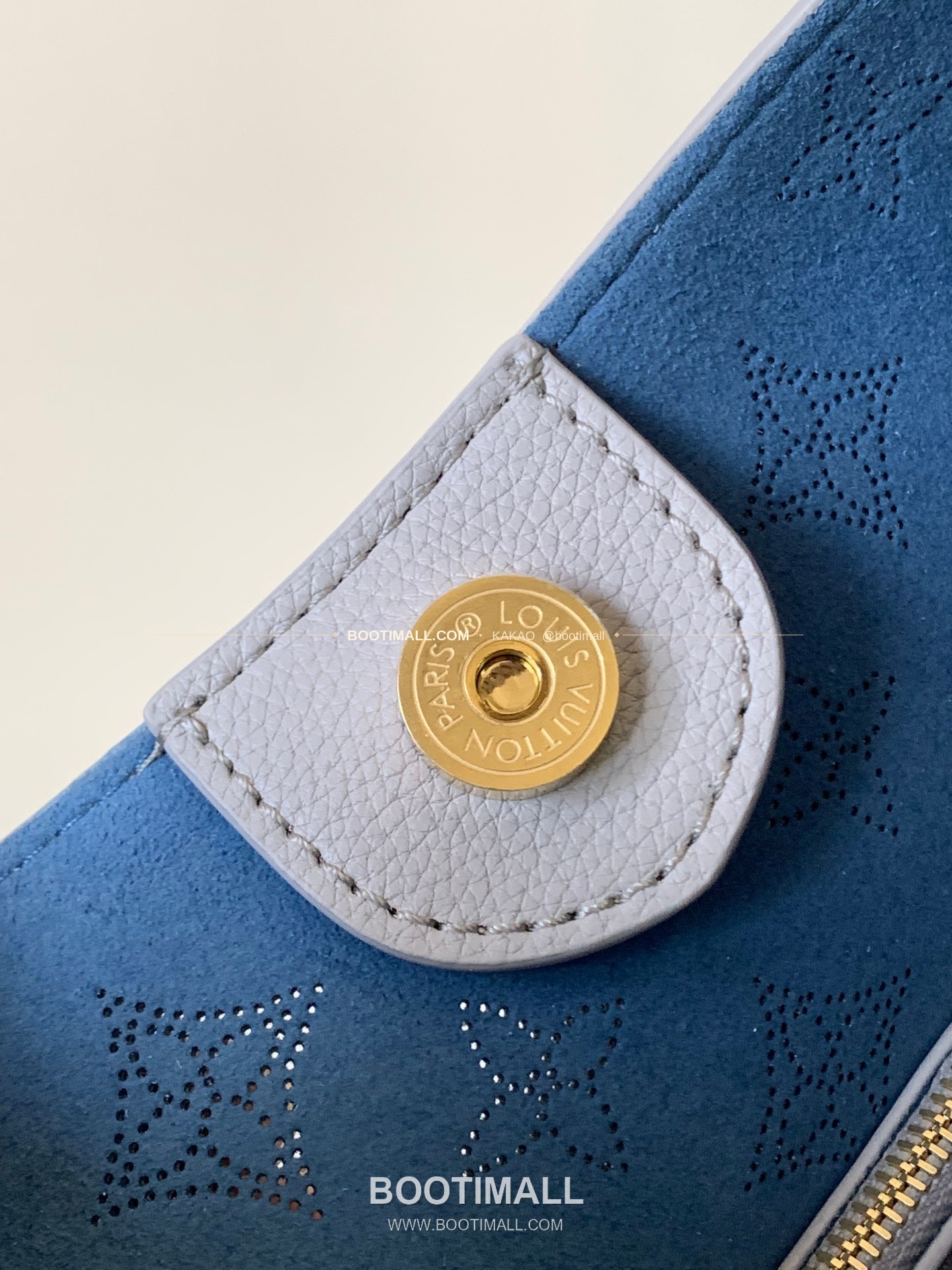 루이비통 마히나 레더 카르멜 그라데이션 토트백 Louis Vuitton Mahina Leather Carmel Degrade Tote Bag M12093 40cm 9