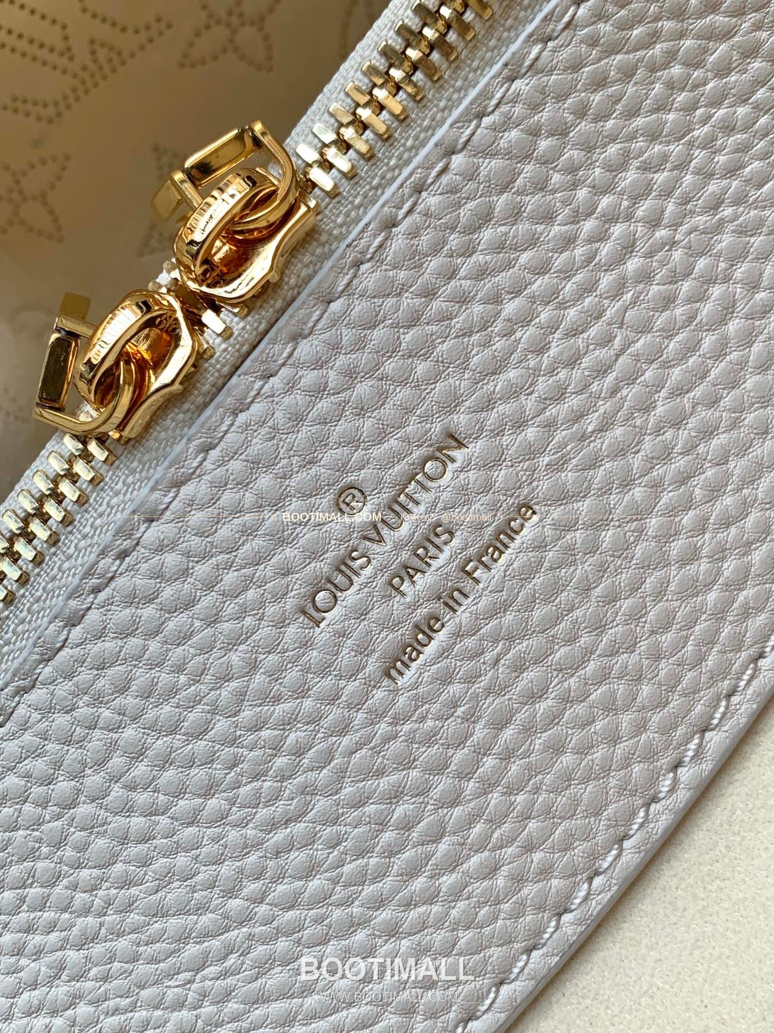루이비통 벨라 펀칭 레더 그라데이션 토트백 Louis Vuitton Bella Perforated Leather Degrade Tote Bag M15116 32cm 9