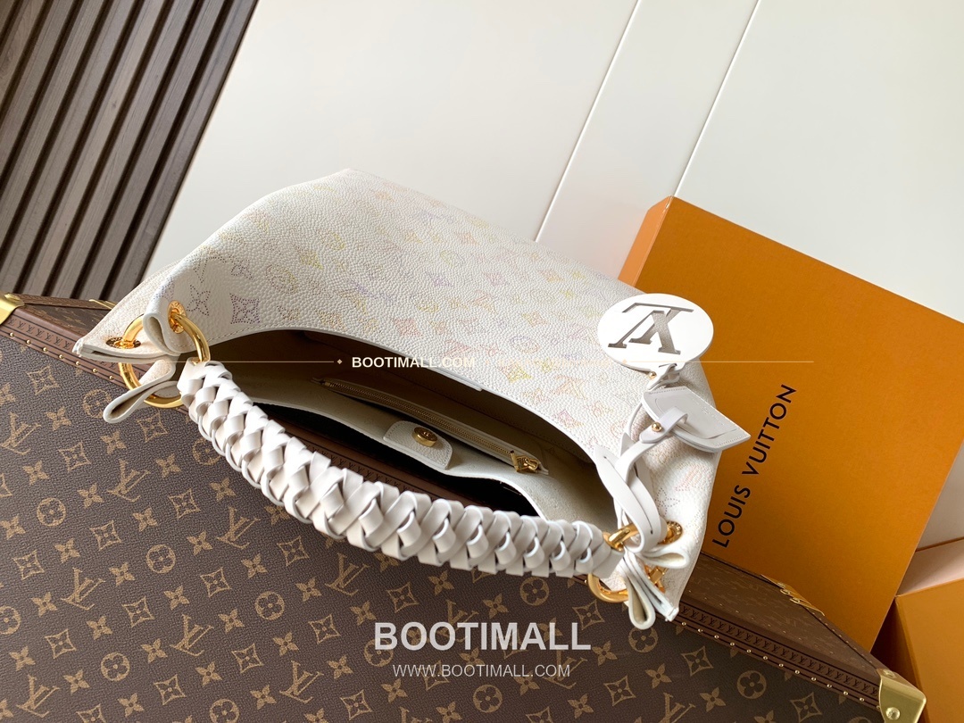루이비통 마히나 레더 카르멜 그라데이션 토트백 Louis Vuitton Mahina Leather Carmel Degrade Tote Bag M25894 40cm 8