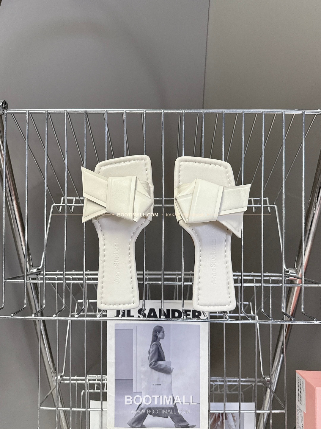 아크네스튜디오 레더 보우 스트랩 스퀘어토 플랫 슬리퍼 Acne Studios Leather Bow Strap Square Toe Flat Sandals 6