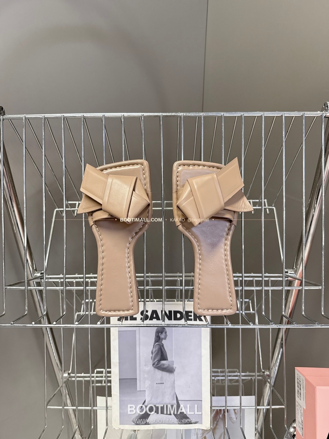 아크네스튜디오 레더 보우 스트랩 스퀘어토 플랫 슬리퍼 Acne Studios Leather Bow Strap Square Toe Flat Sandals 6