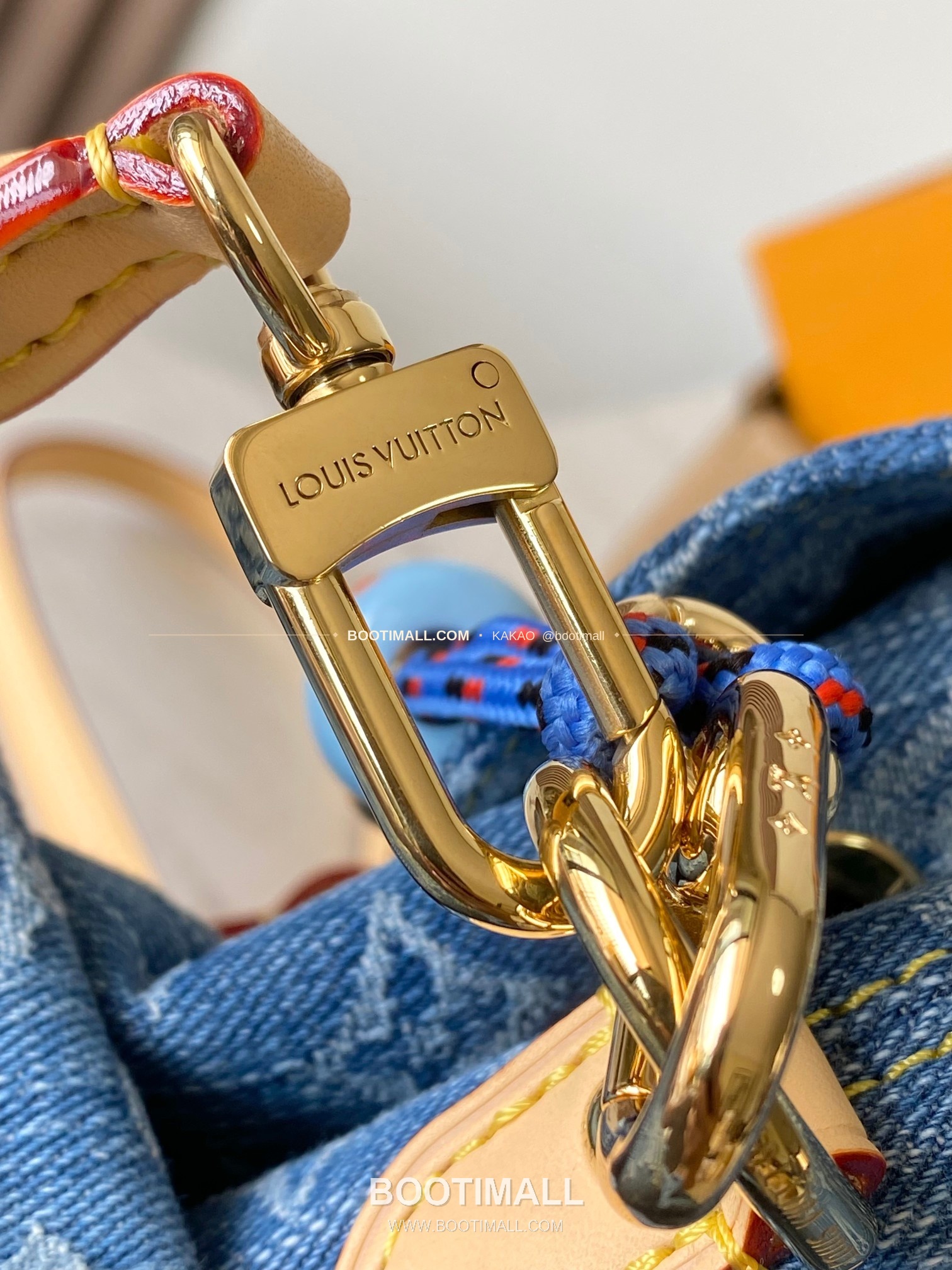 루이비통 Montsouris Cargo 패브릭 로고 백팩 Louis Vuitton Montsouris Cargo Fabric Logo Backpack M27330 32cm 12