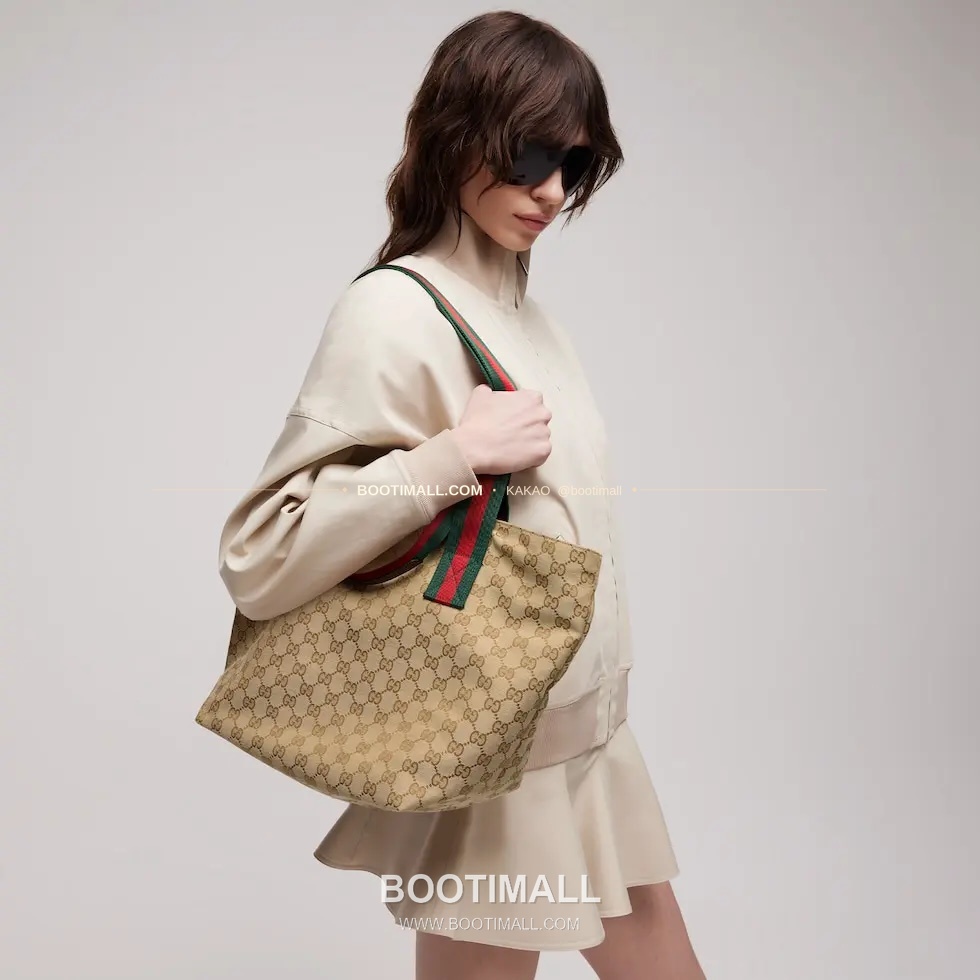 구찌 Generation GG 캔버스 웹스트랩 토트백 Gucci Generation GG Canvas Web Strap Tote Bag 875929 36cm 13